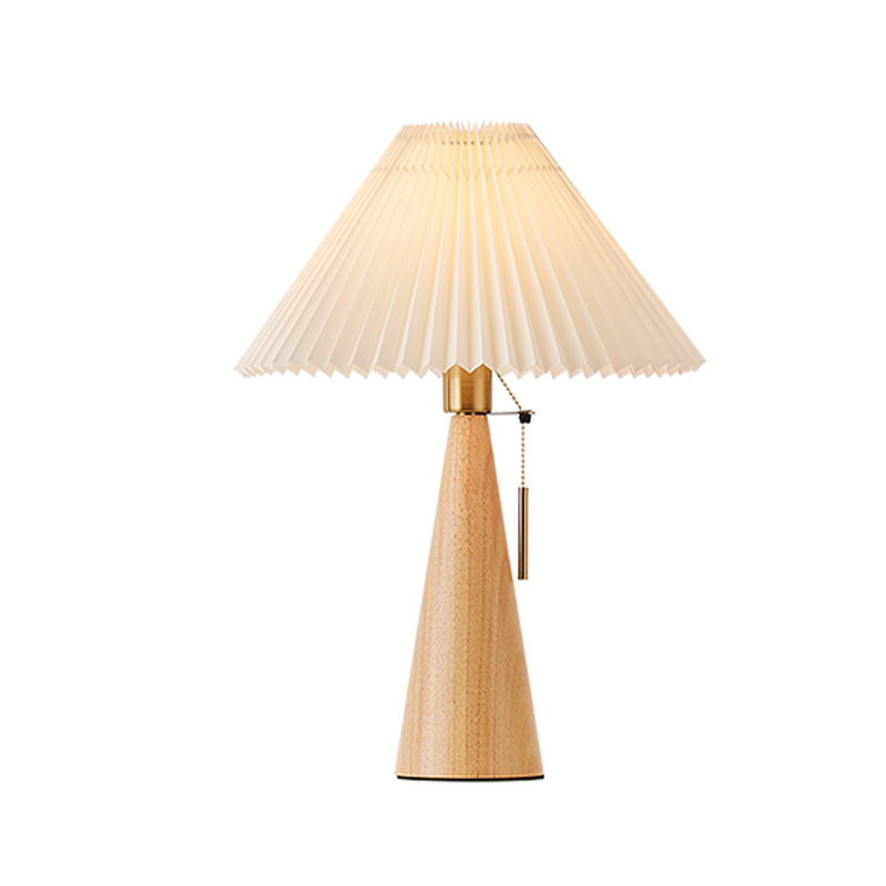 Nordic Solid Wood Fabric Table Lamp