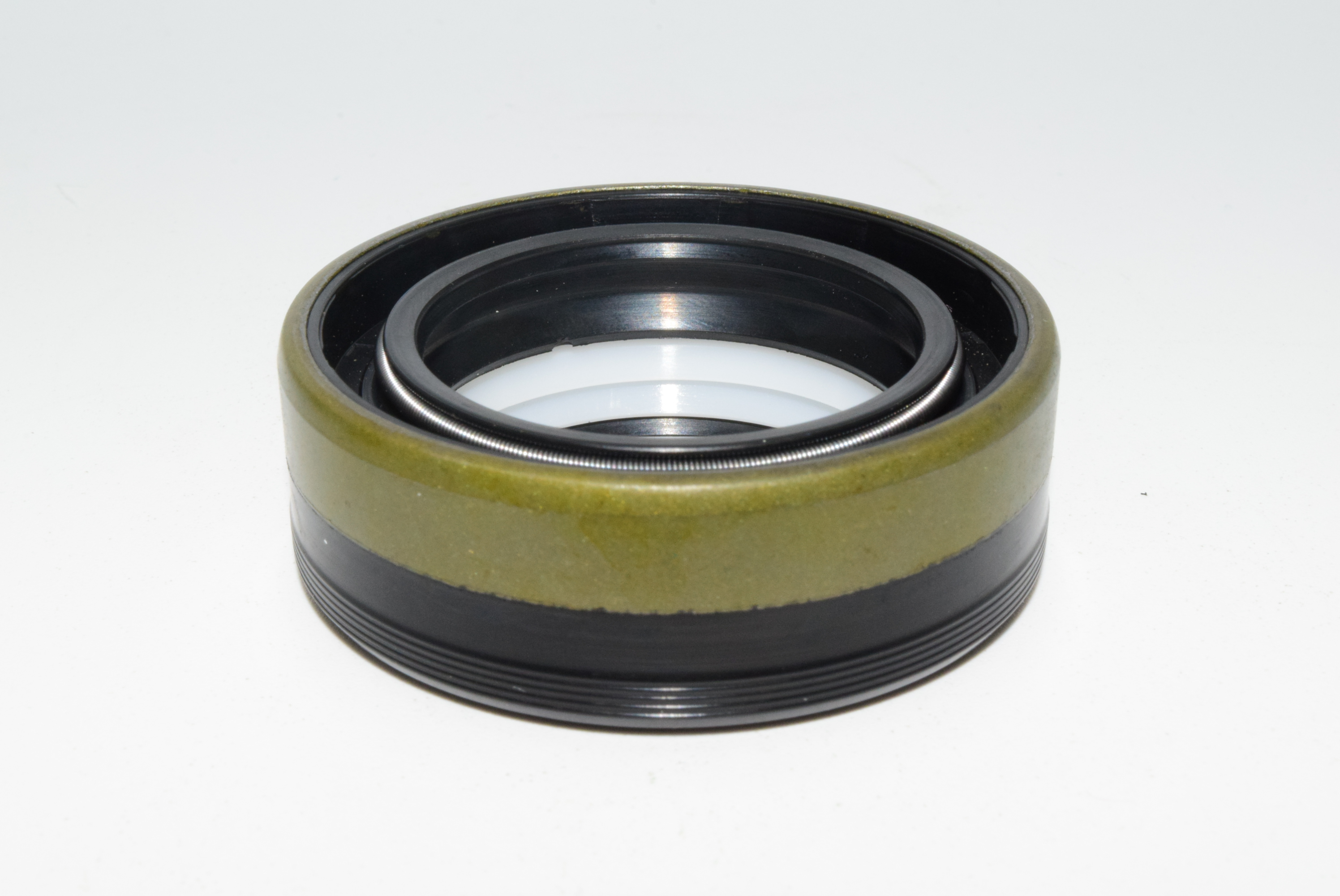 COMBI Radial Shaft Seals Are Available in Stock for Bulk Agricultural Seal Supply