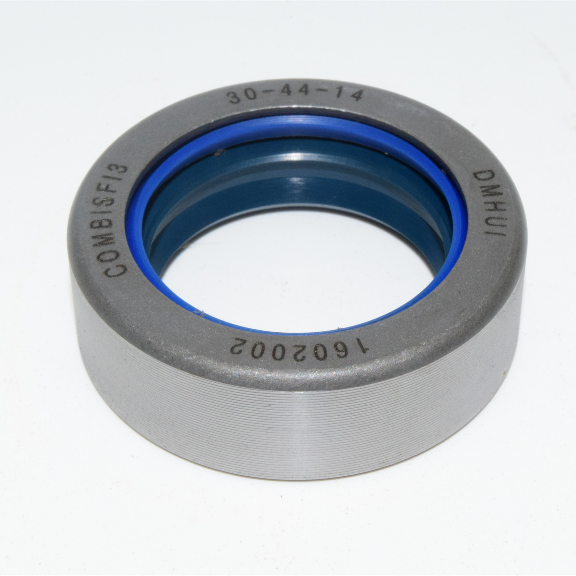 Multi-Component Sealing Radial Shaft Seals for Industrial Performance
