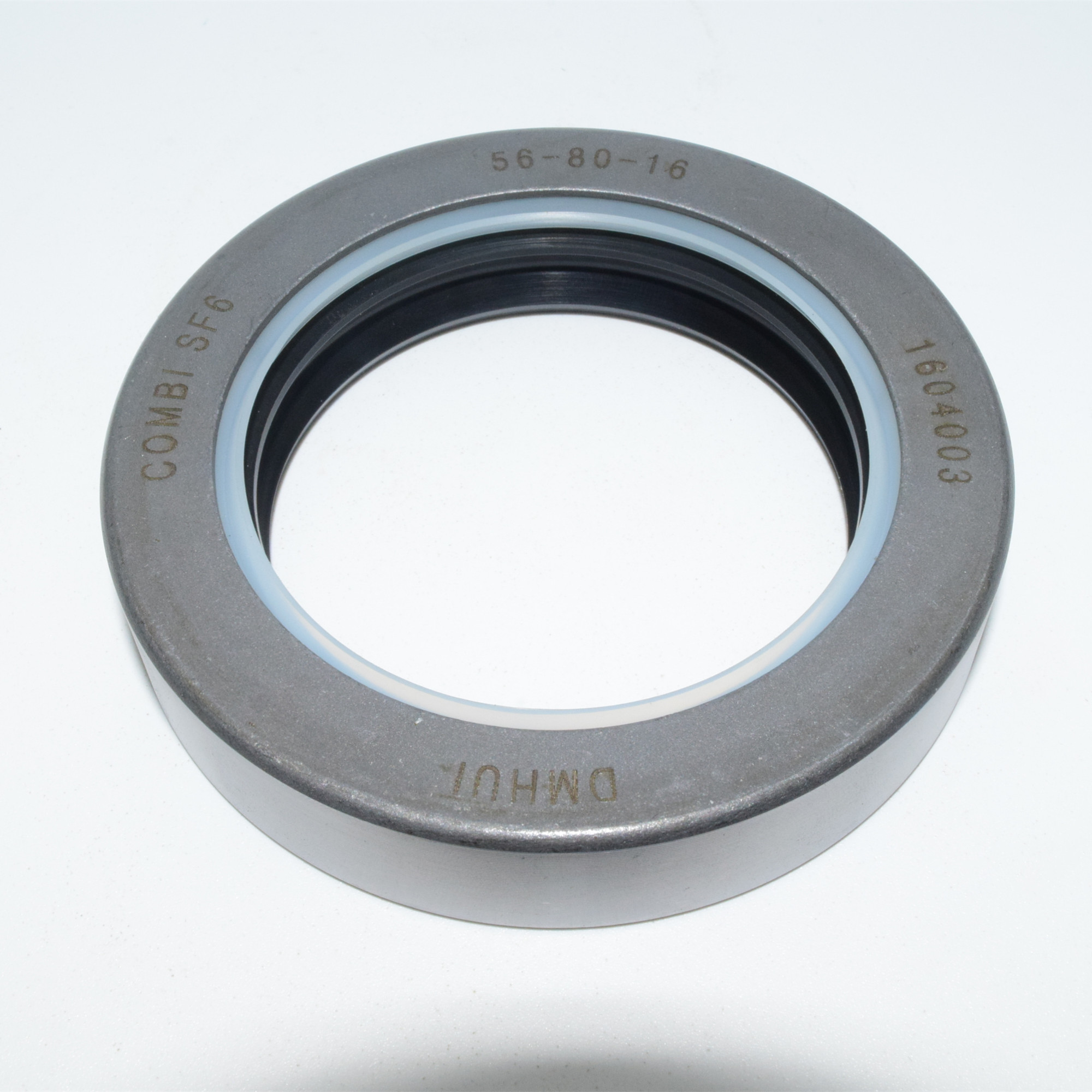 Corrosion-Proof Agricultural Machinery Oil Seals for Coastal Orchard Sprayer Axles