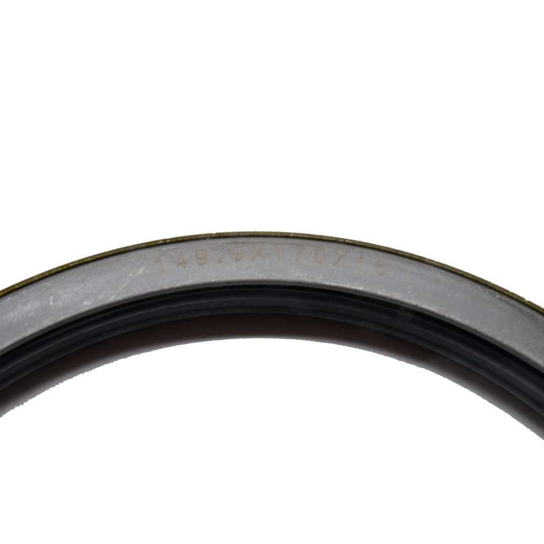 Reliable Sealing Advantages for Hydraulics Using COMBI Radial Shaft Seals