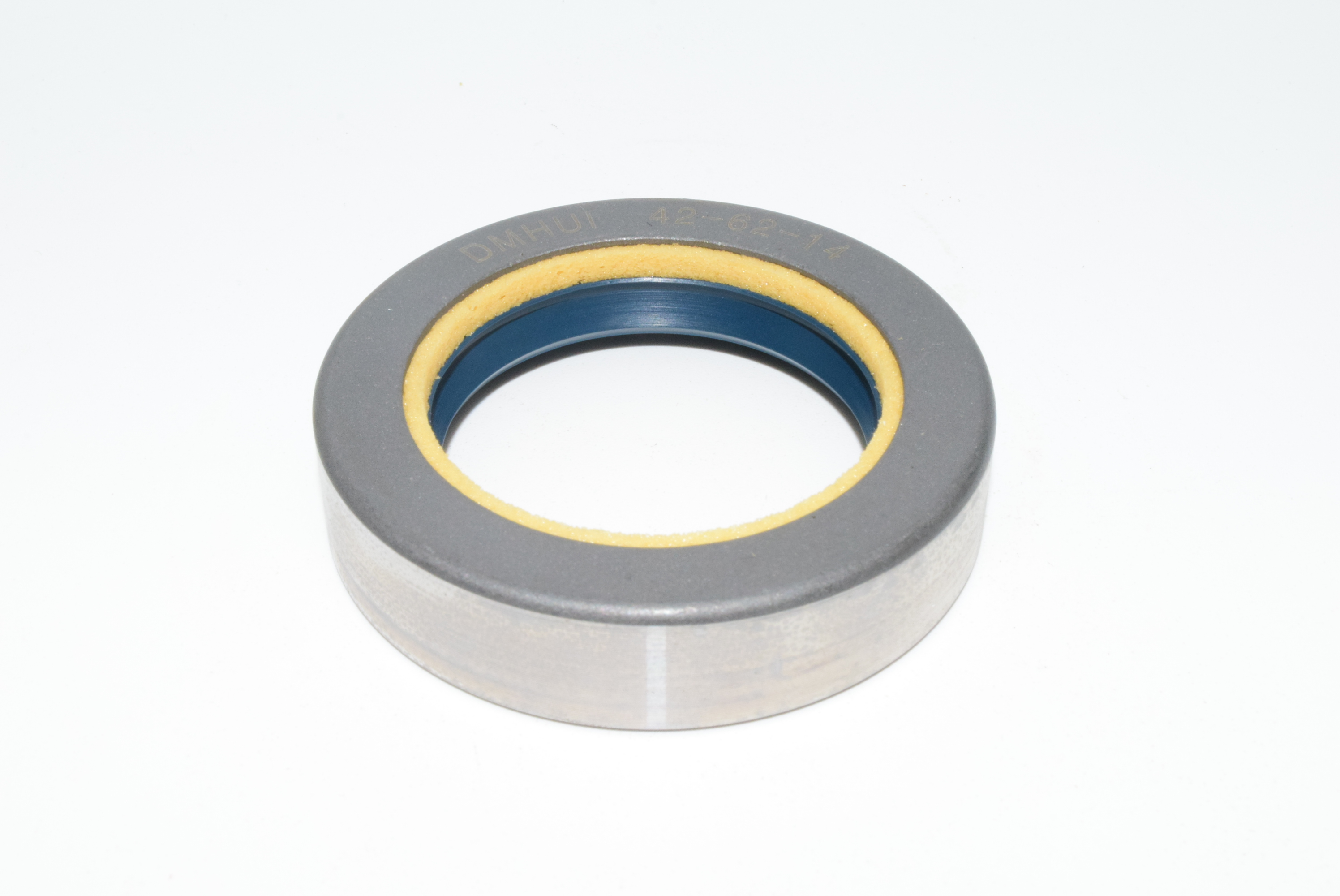 Vibration-Proof Agricultural Machinery Oil Seals for Off-Road Farm Tractor Axles