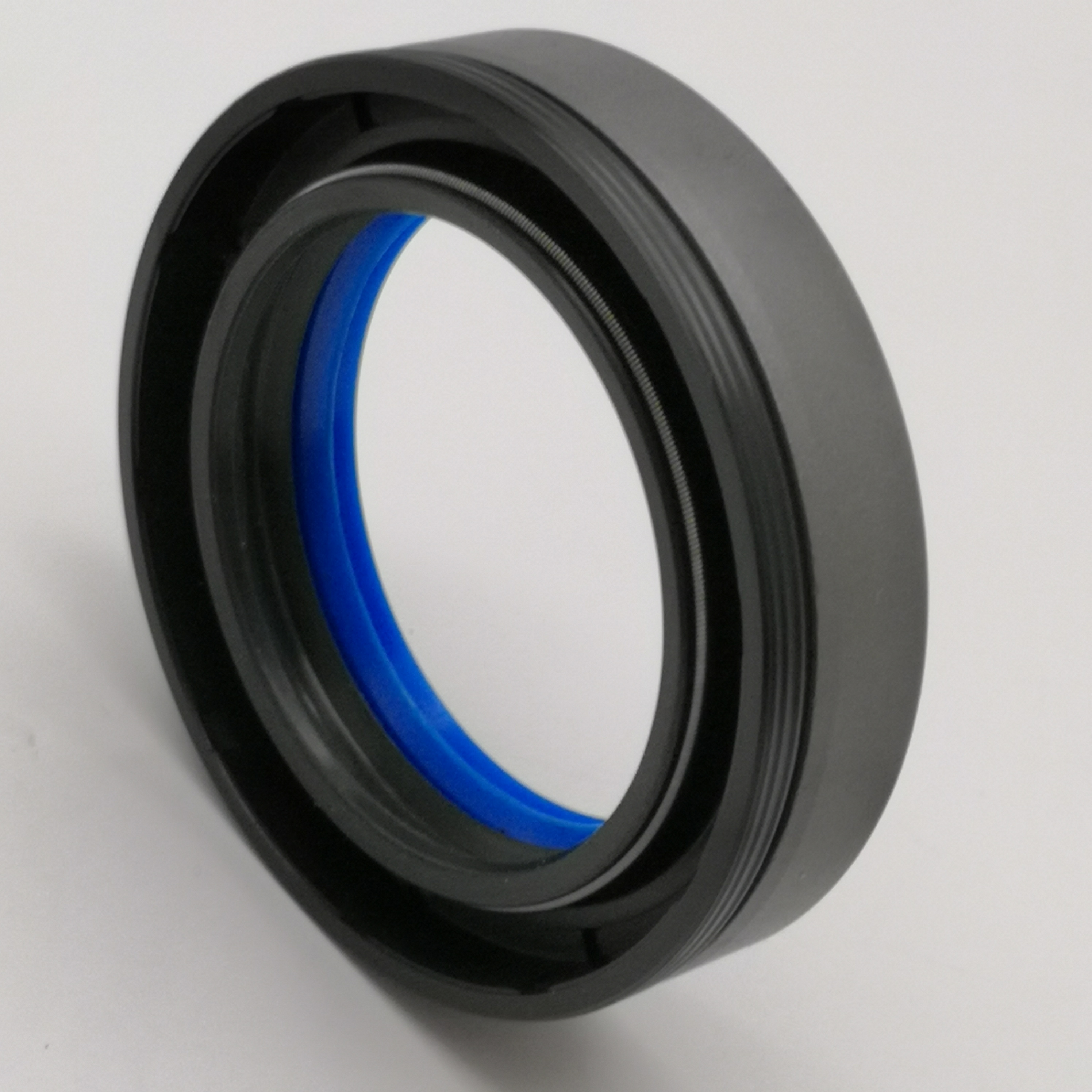Low-Friction Agricultural Machinery Oil Seals for Tractor PTO Shaft Applications