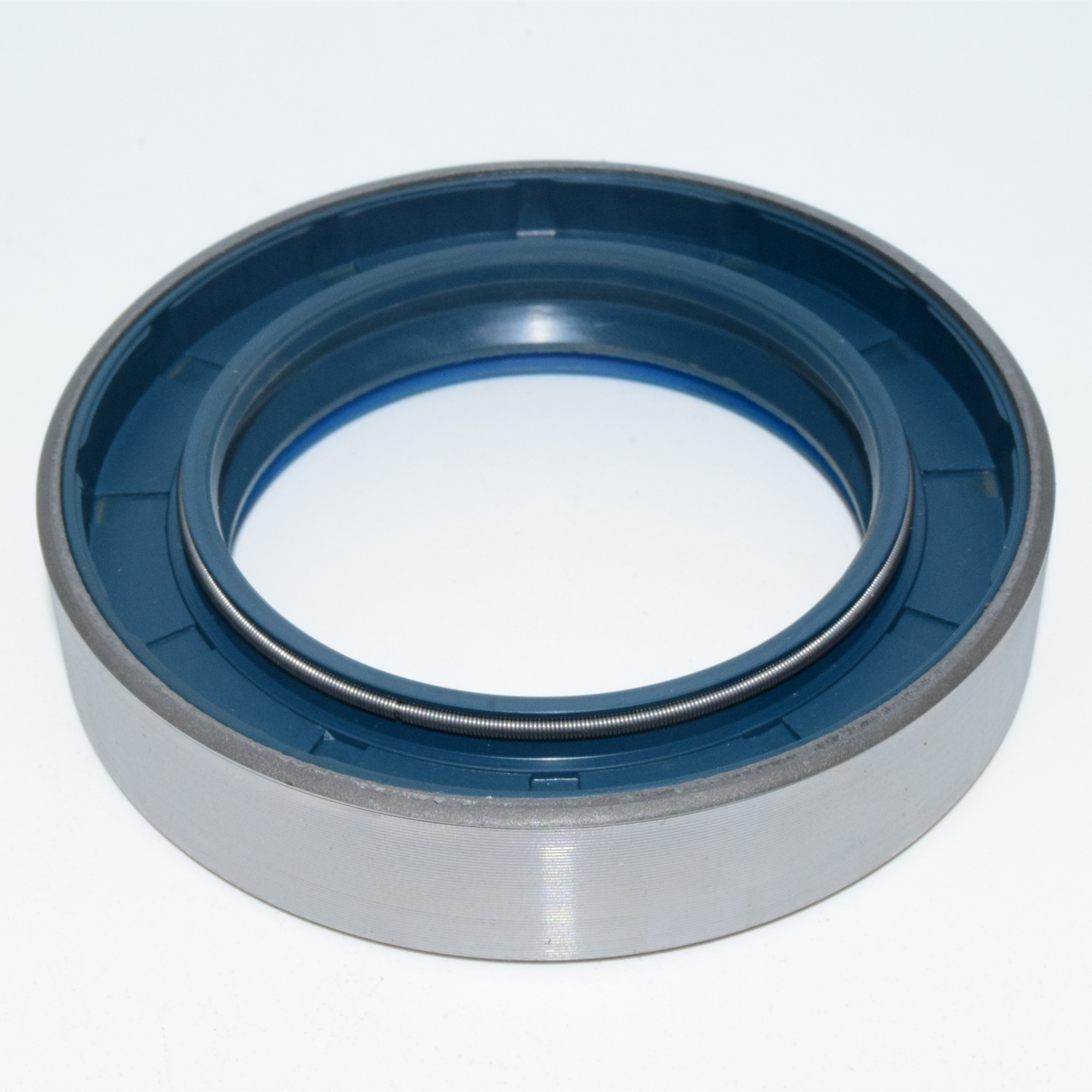 Heavy-Duty Agricultural Machinery Oil Seals for Large-Scale Forage Harvester Shafts