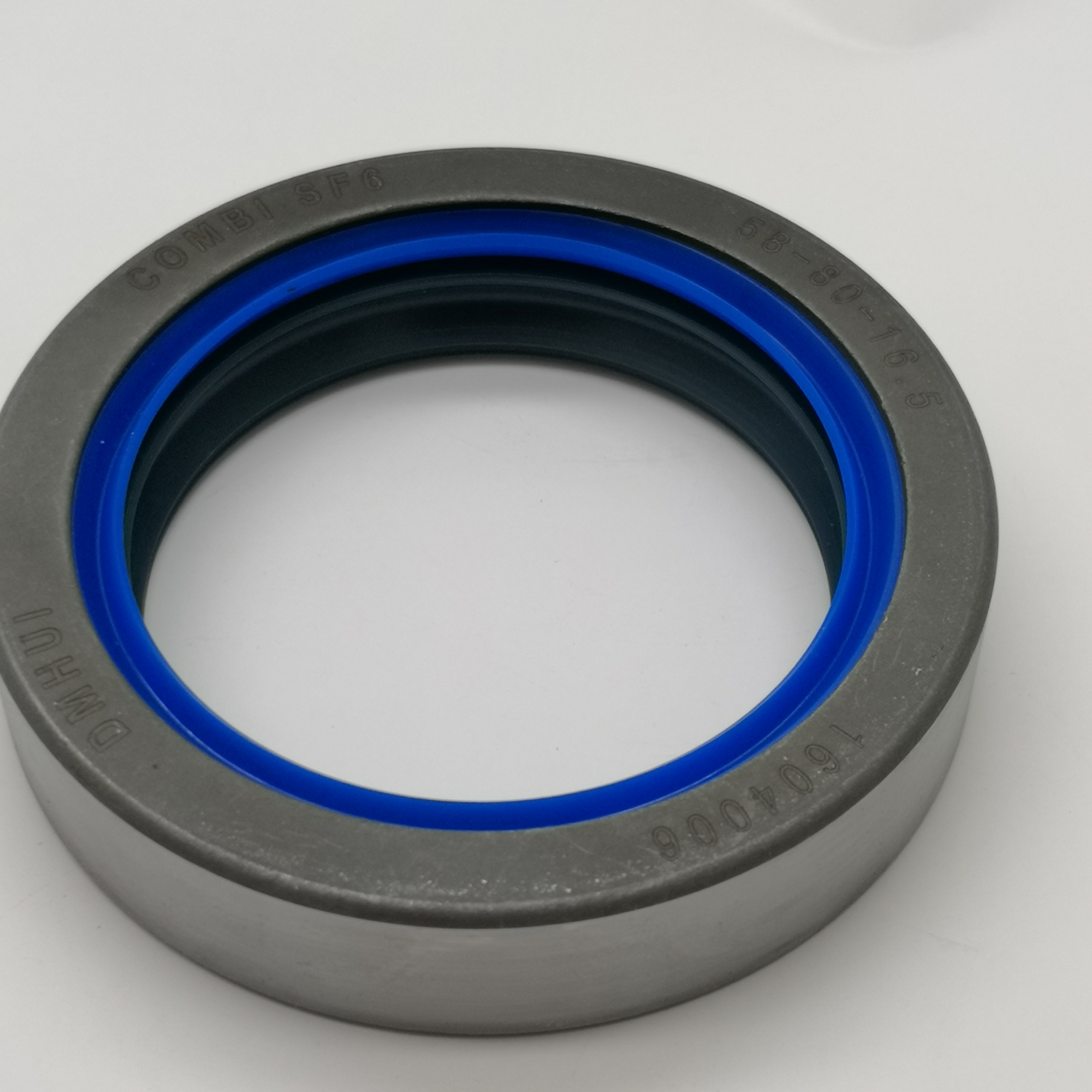 Chemical-Resistant Agricultural Machinery Oil Seals for Fertilizer Spreader Axle Sealing