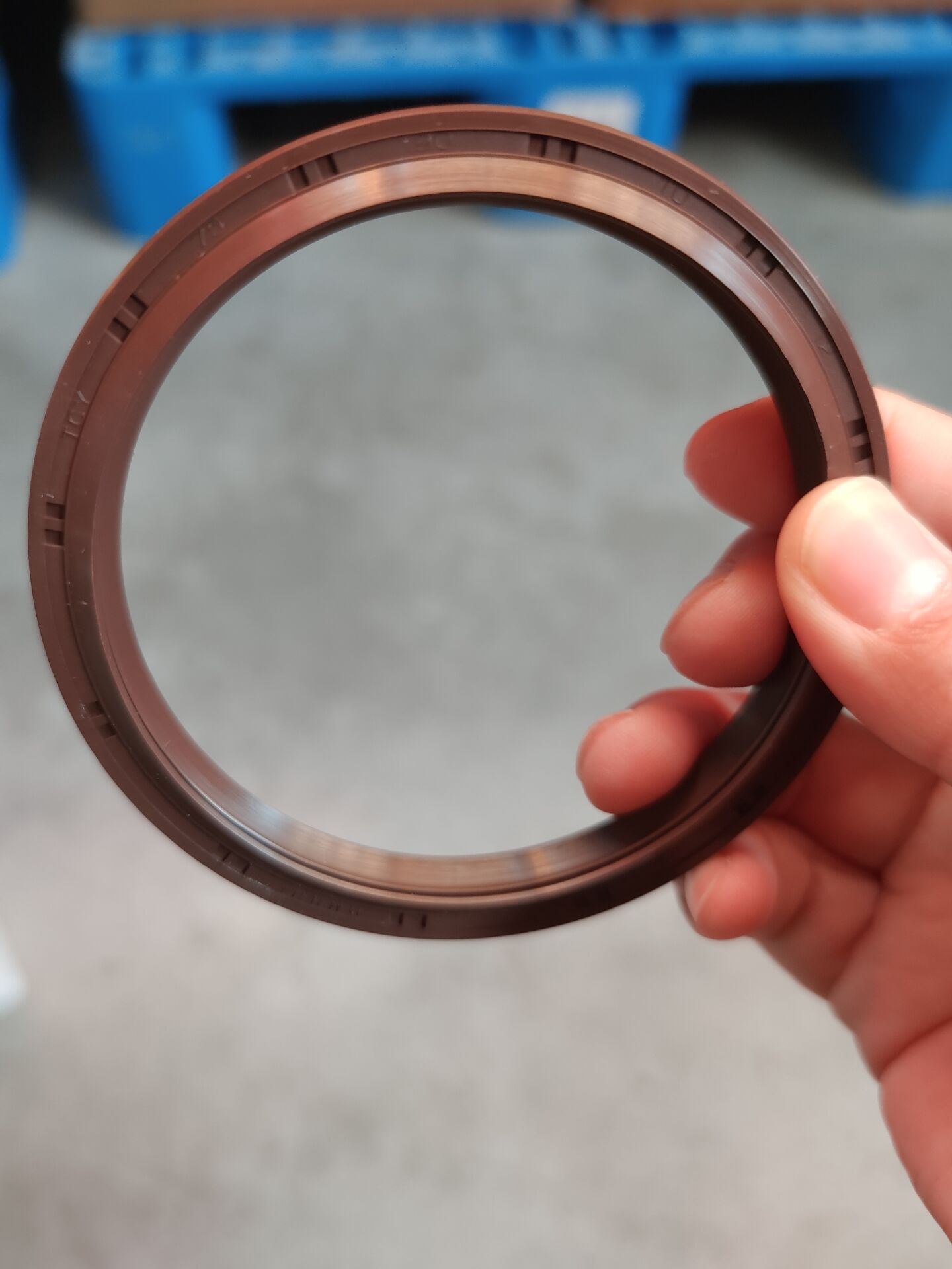 Combine Harvester Hydraulic Pump High Durability Oil Seal with Metal Reinforcement