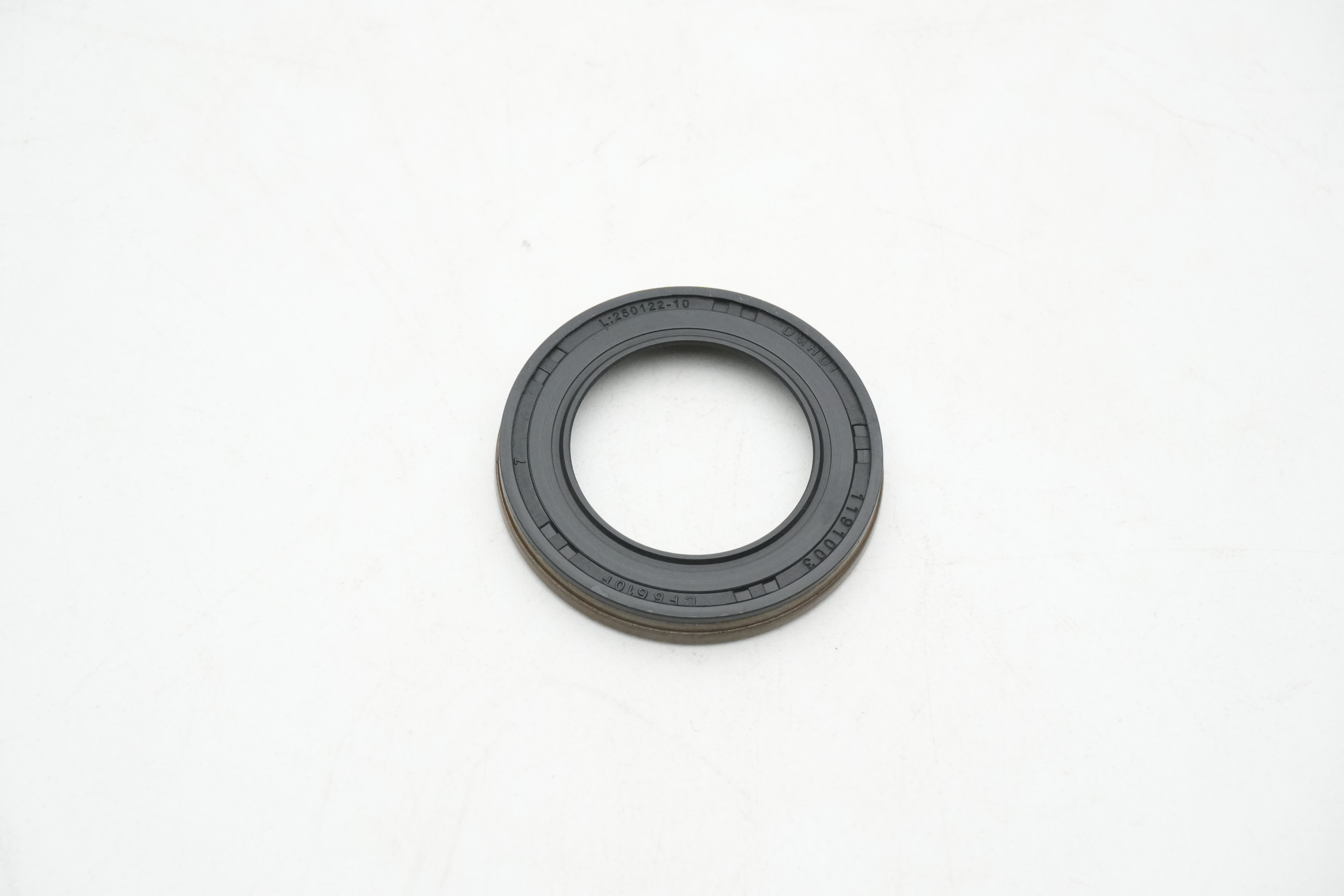 Robust CR Seals: Hydraulic & Metal Face Seals for Rotary Shaft in Mining Equipment