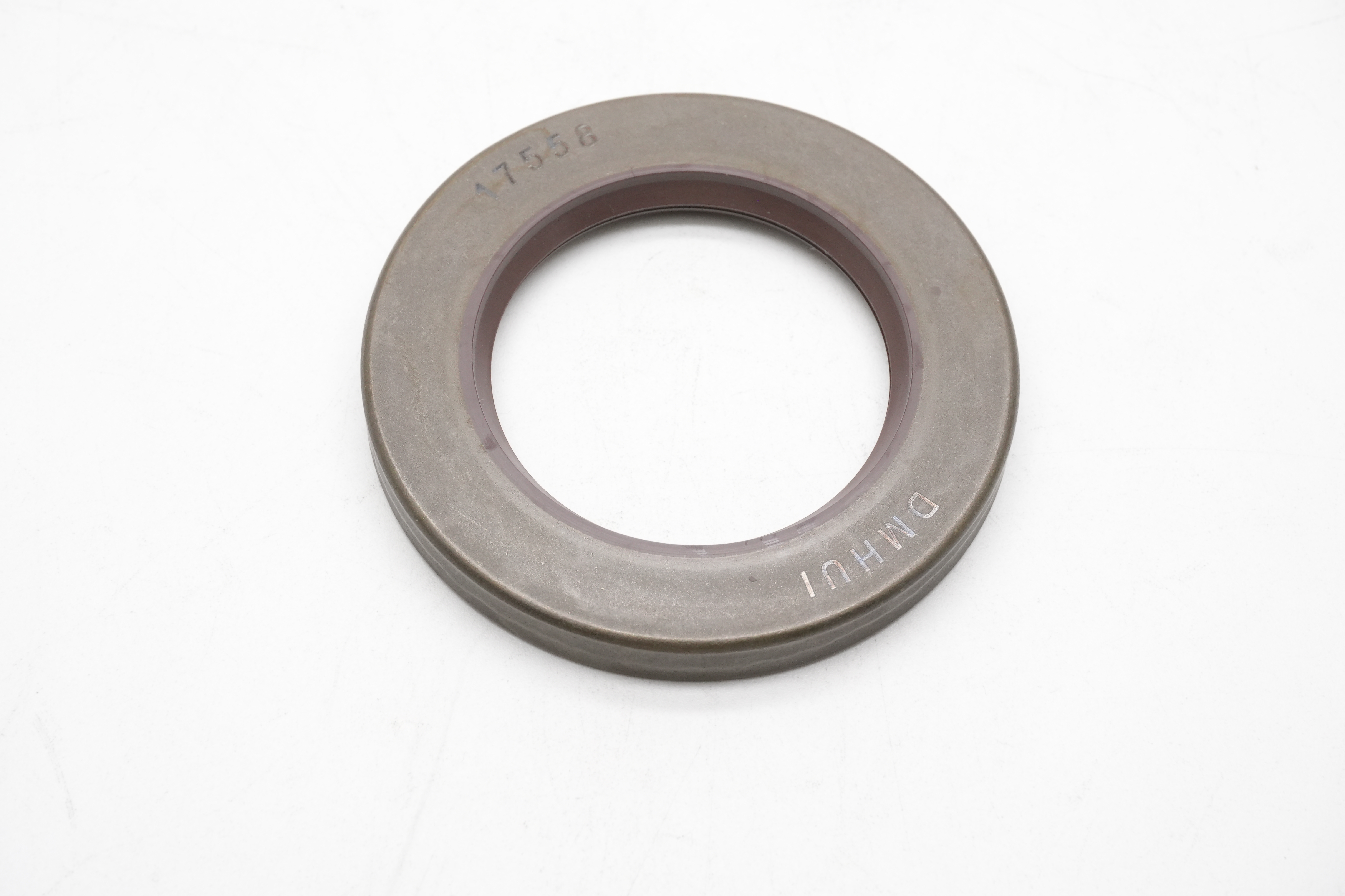 Industrial CR Seals for Hydraulic Systems | Axial and Rotary Shaft Reliability