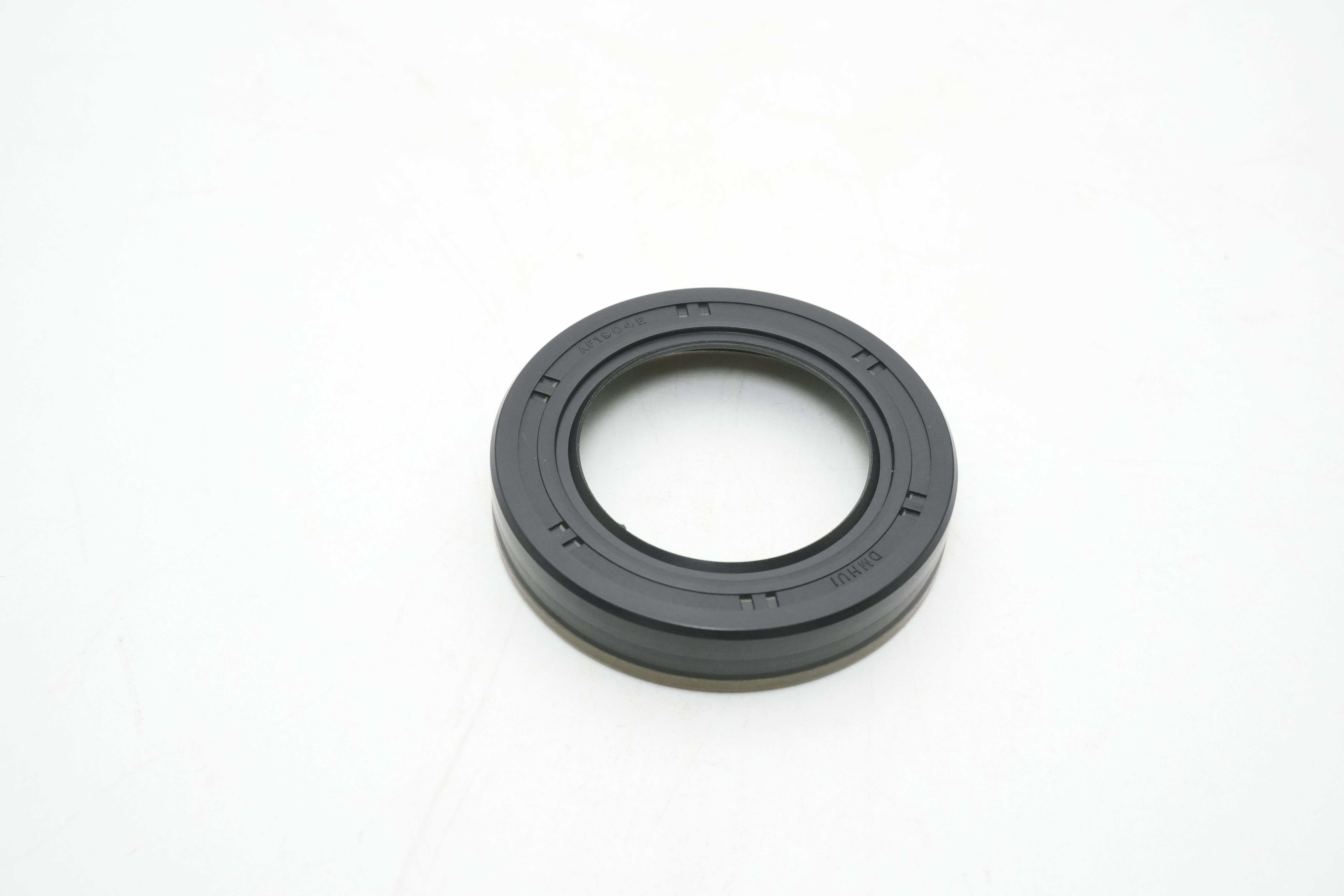 CR Seals’ Hydraulic & Axial Seals: Protecting Rotary Shafts in Harsh Operating Conditions