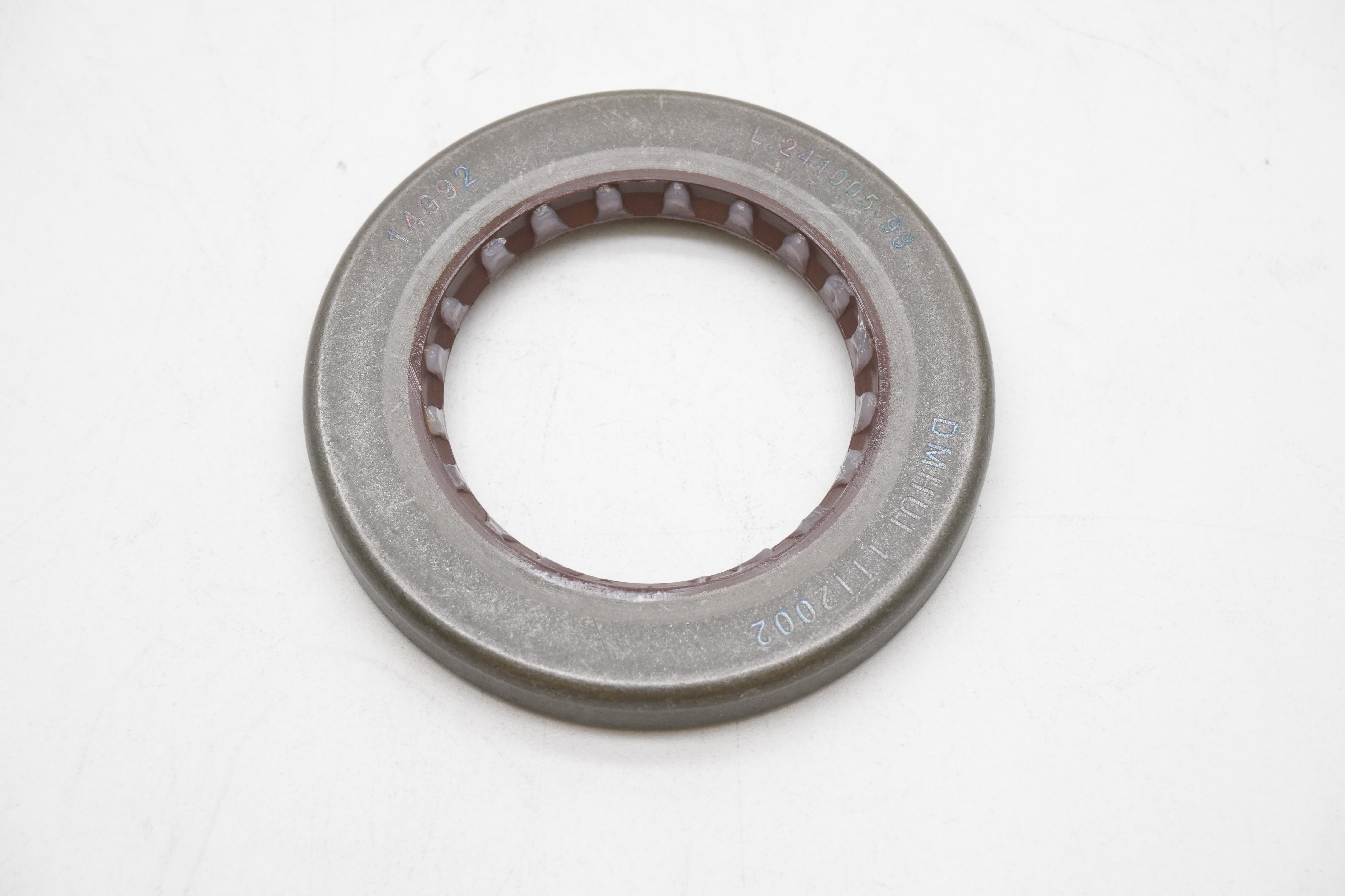 Durable CR Seals: Metal Face & Rotary Shaft Seals for Agricultural Hydraulic Equipment