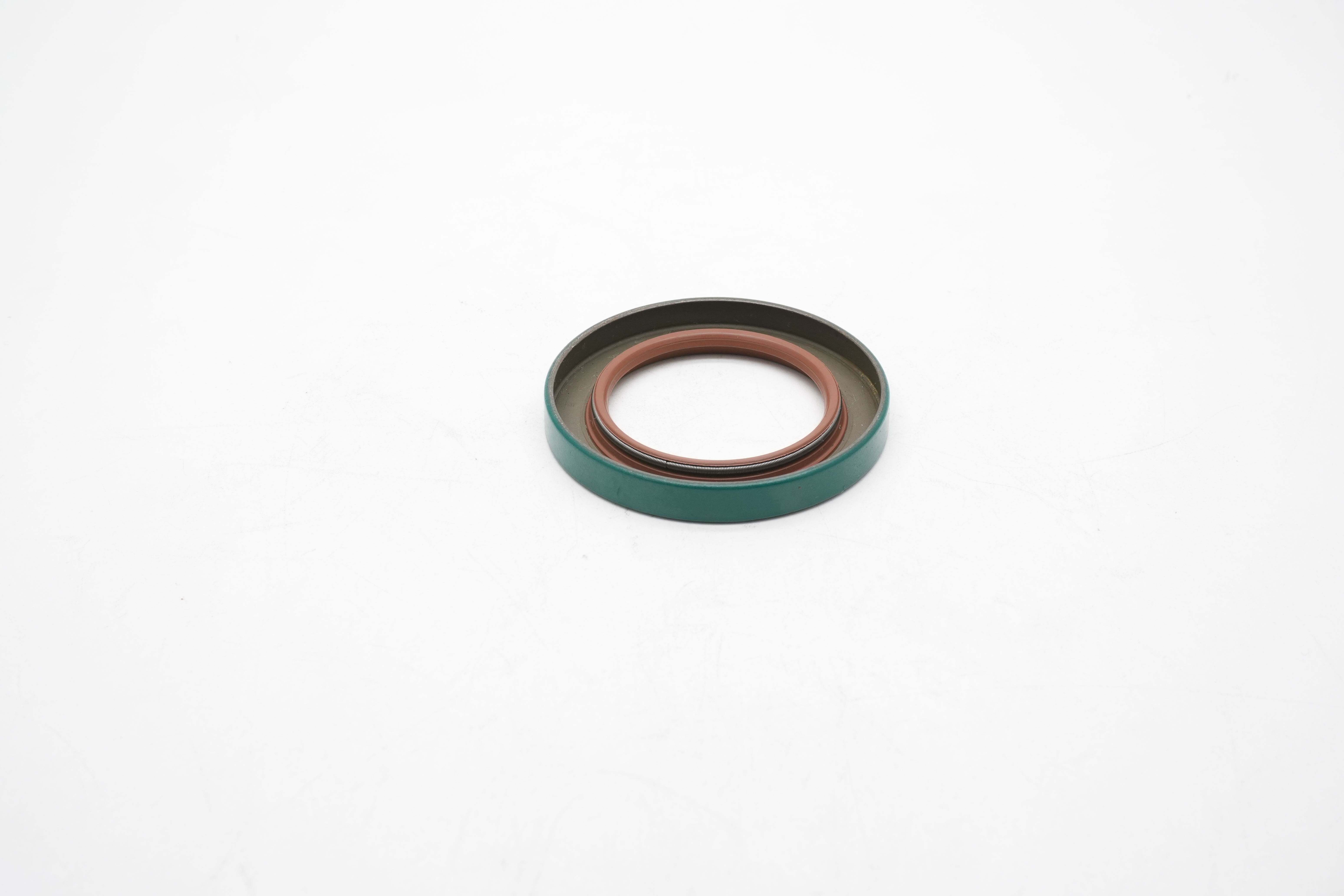 Premium CR Rotary Seals | Axial and Hydraulic Shaft Sealing Solutions