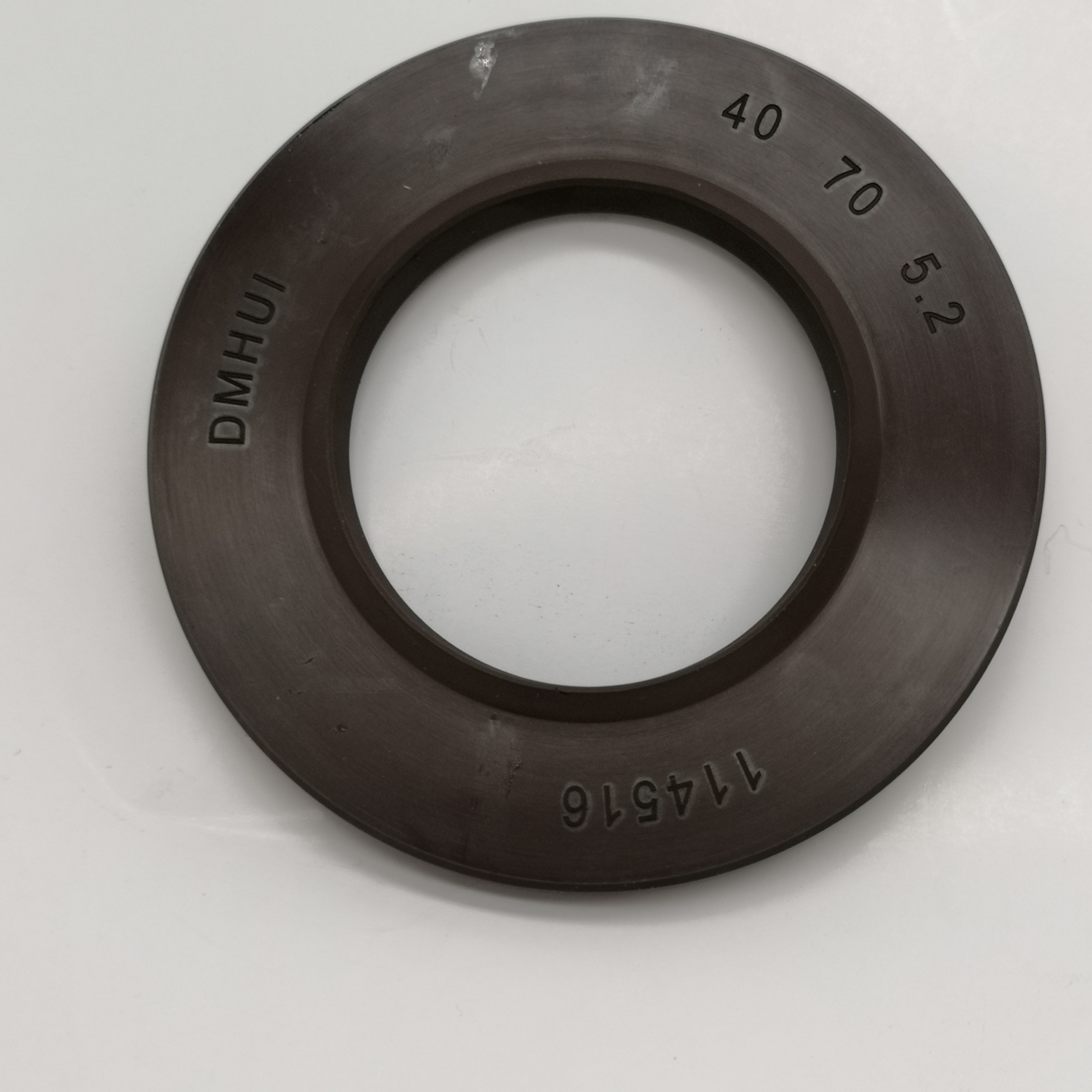 Excavator Hydraulic Pump Shaft Oil Seal: High-Pressure Wear Protection