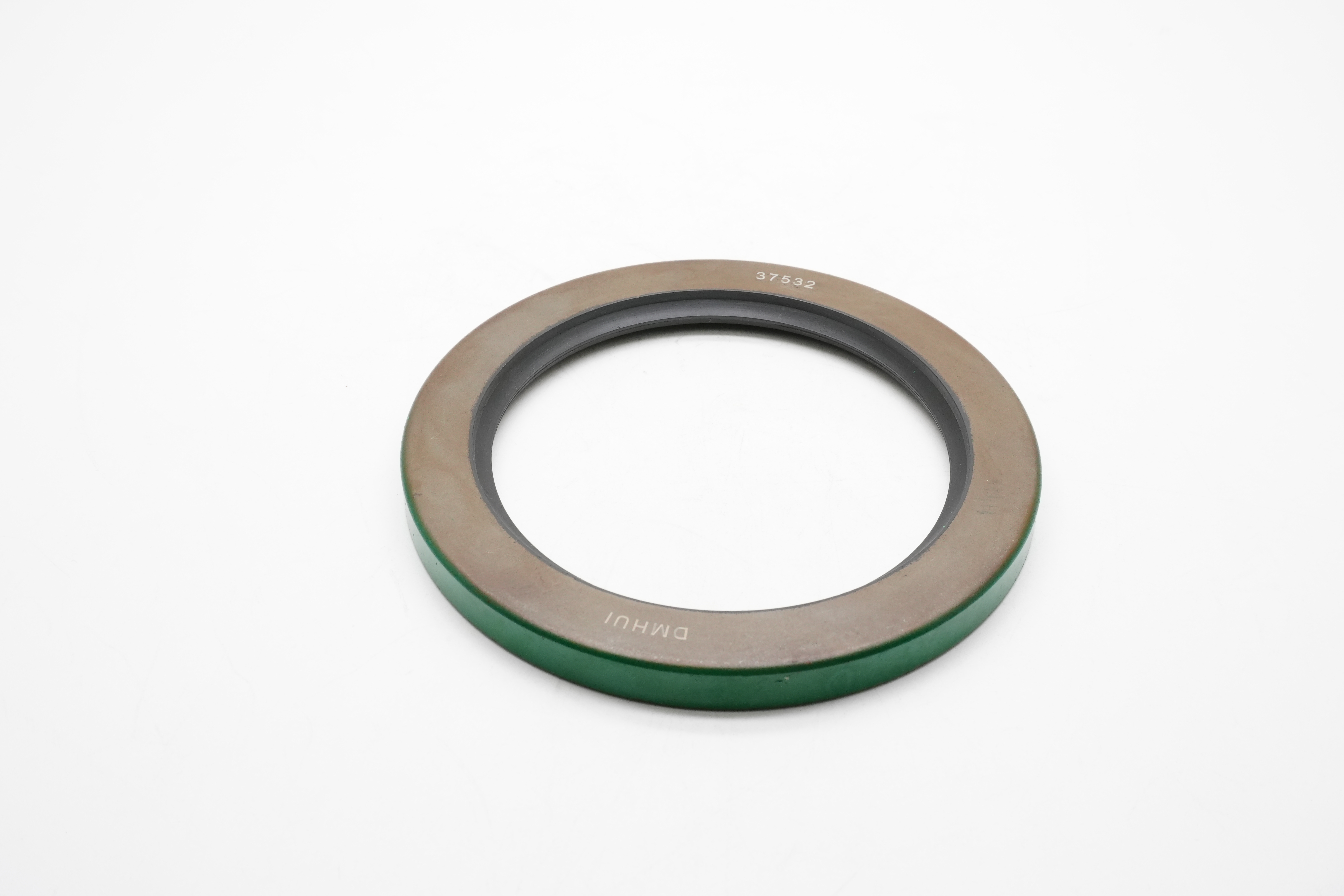 CR Seals’ Leak-Tight Solutions: Hydraulic & Rotary Shaft Seals for Material Handling Axial Systems