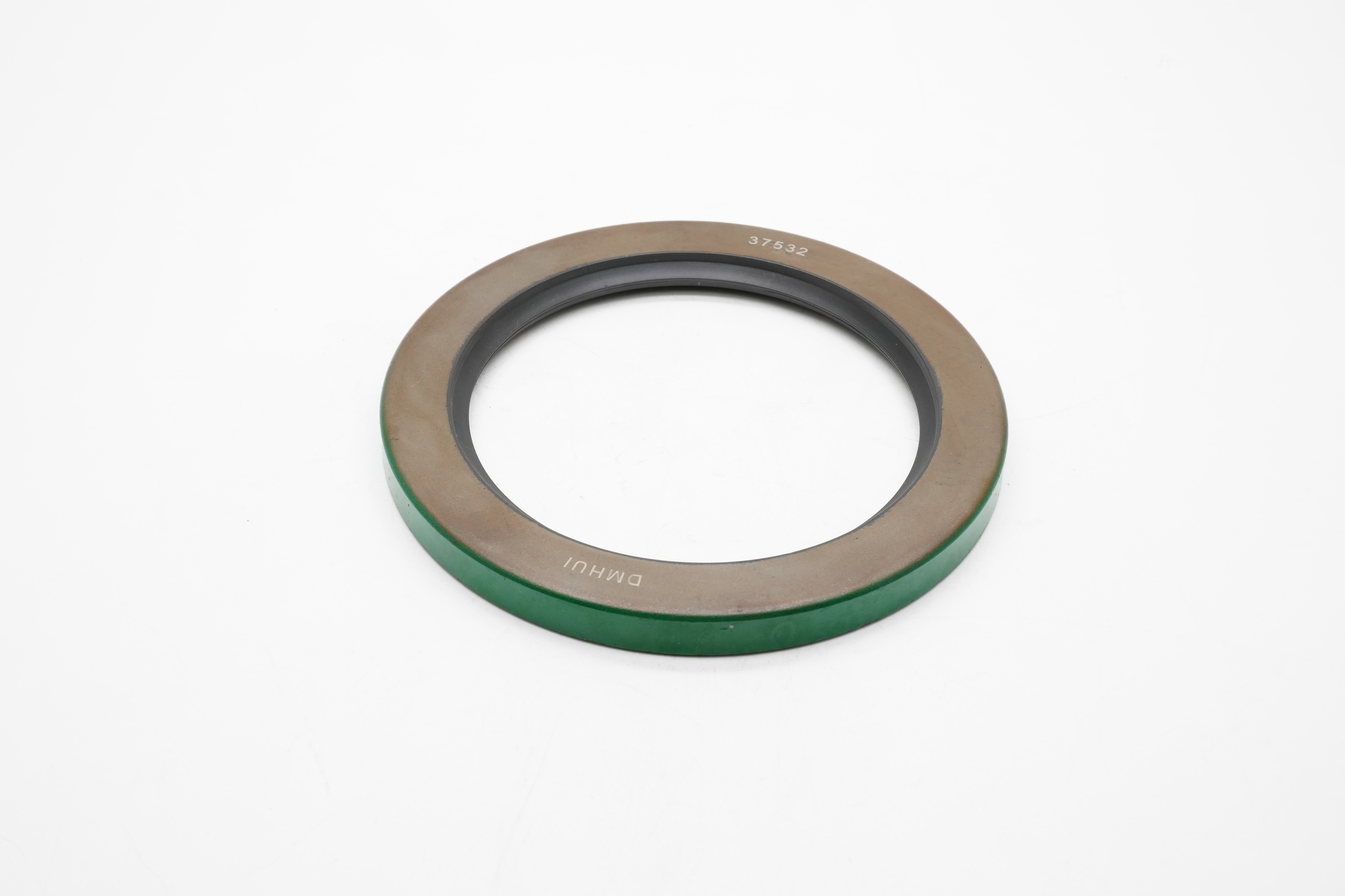 CR Seals: Metal Face & Hydraulic Seals for Agricultural Tractor Rotary Shaft Hydraulics