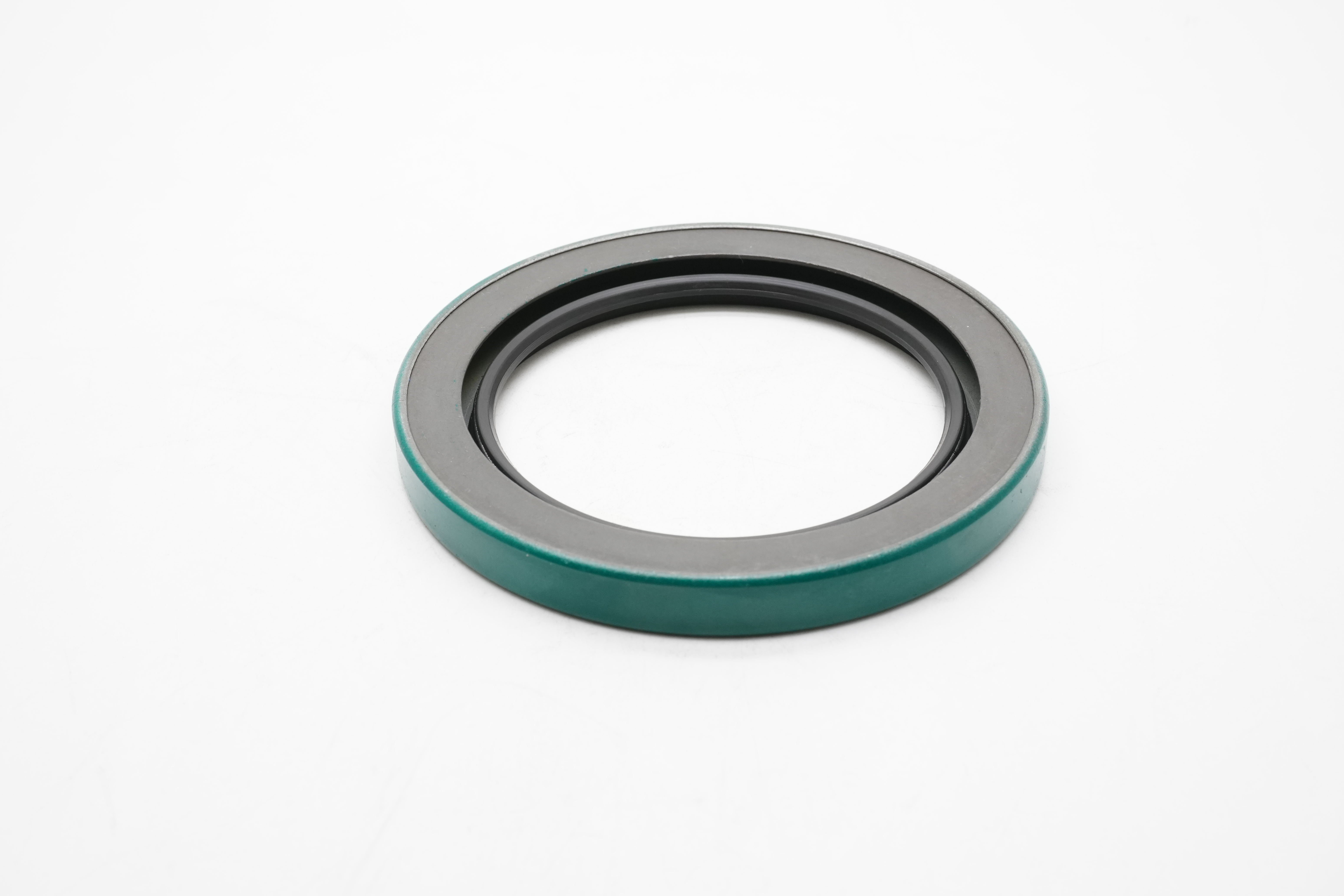 CR Seals: Hydraulic & Rotary Shaft Seals for Axial Motion in Robotic Arm Servo Systems