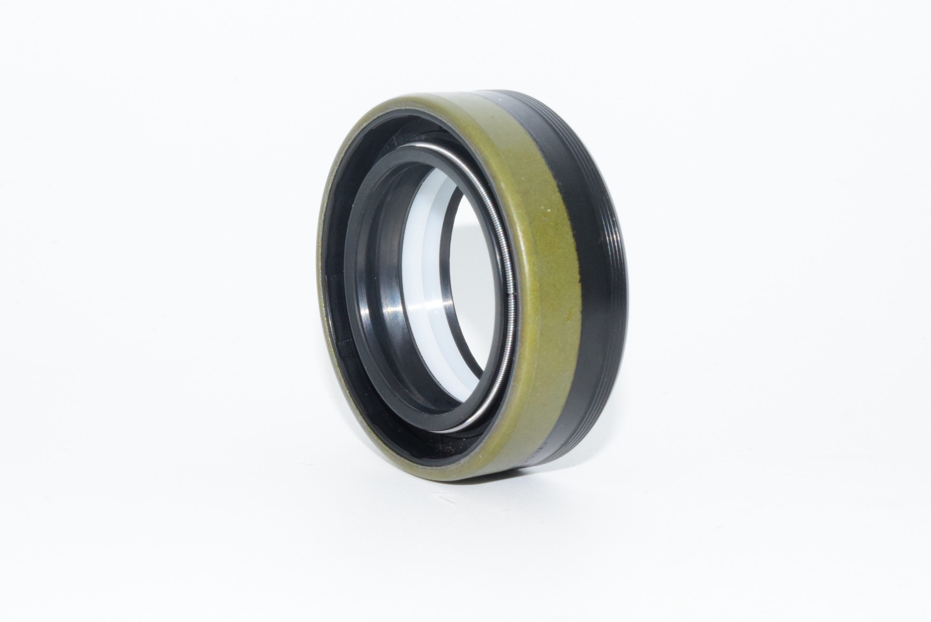 Wear-Resistant Oil Seals for Farm Equipment Hydraulics