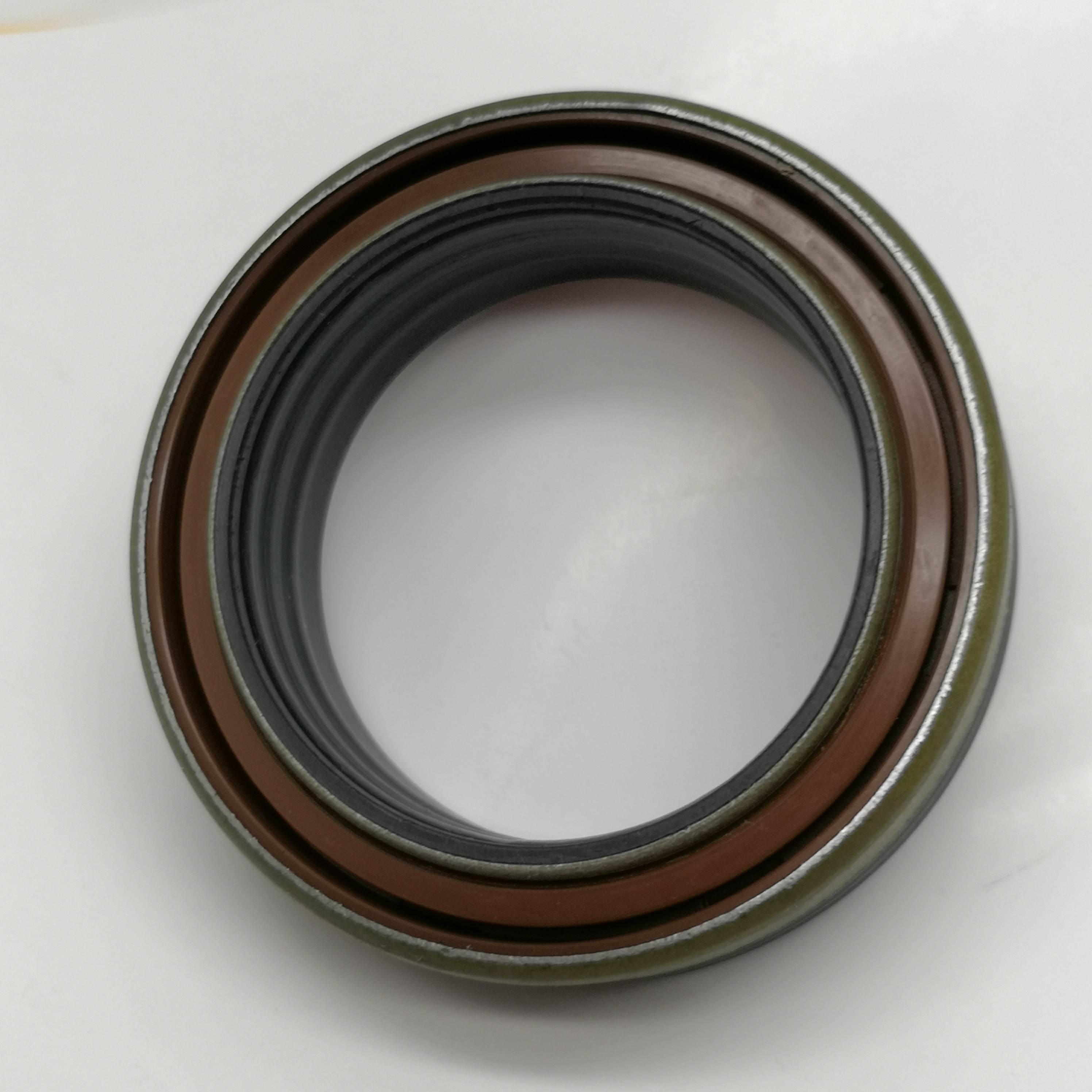 Agricultural Machinery Oil Seal 44.45*63.5*18.87mm – Durable High-Precision Shaft Seal
