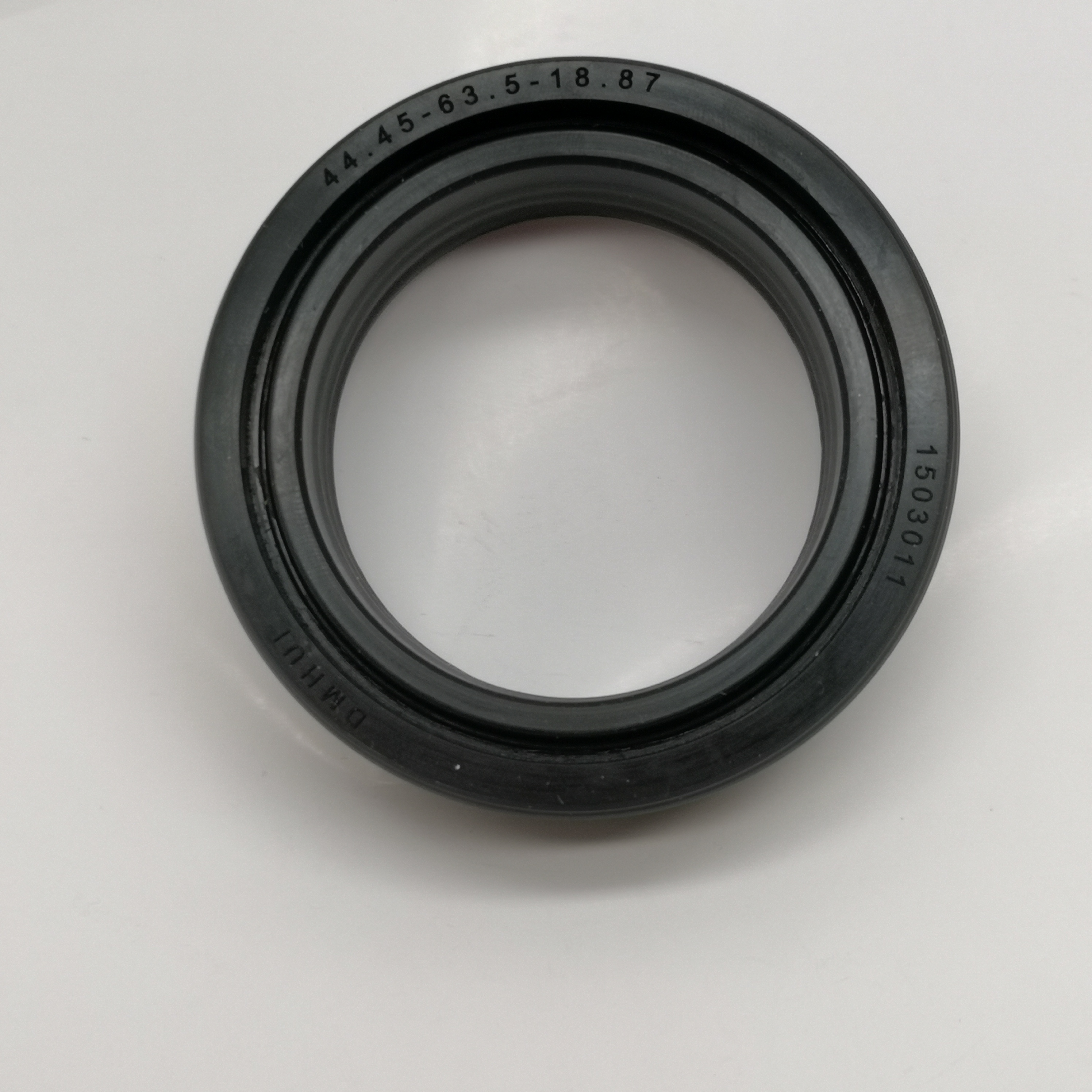 Agricultural Machinery Oil Seal 44.45*63.5*18.87mm – Durable High-Precision Shaft Seal