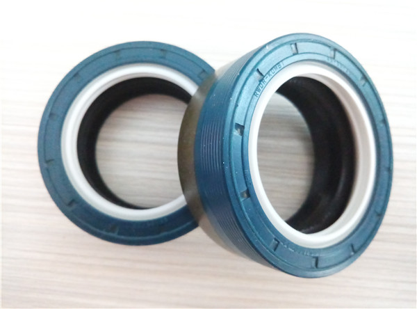 DMHUI Farm Machinery Oil Seals – Essential for Leak Prevention & Performance