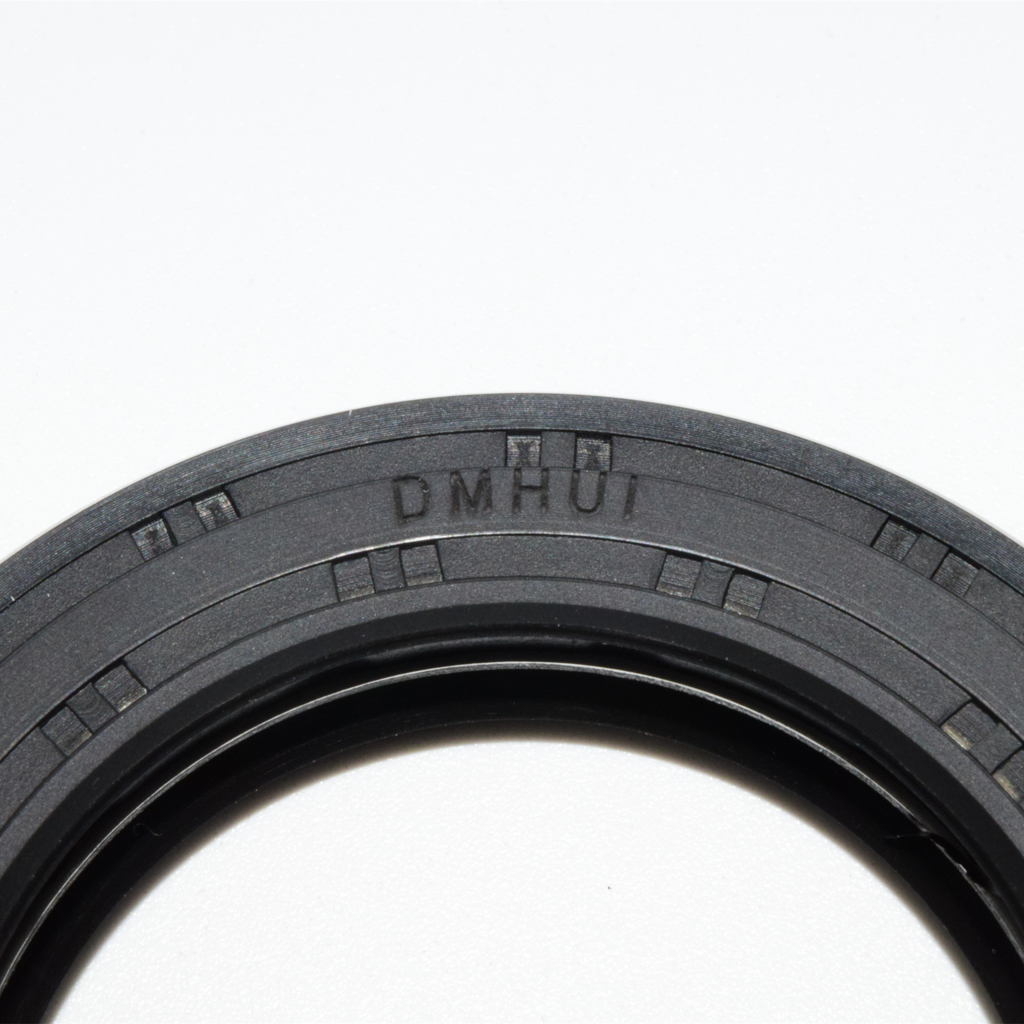 High Pressure Oil Seal 40*62*9/10.3 - BP3590E
