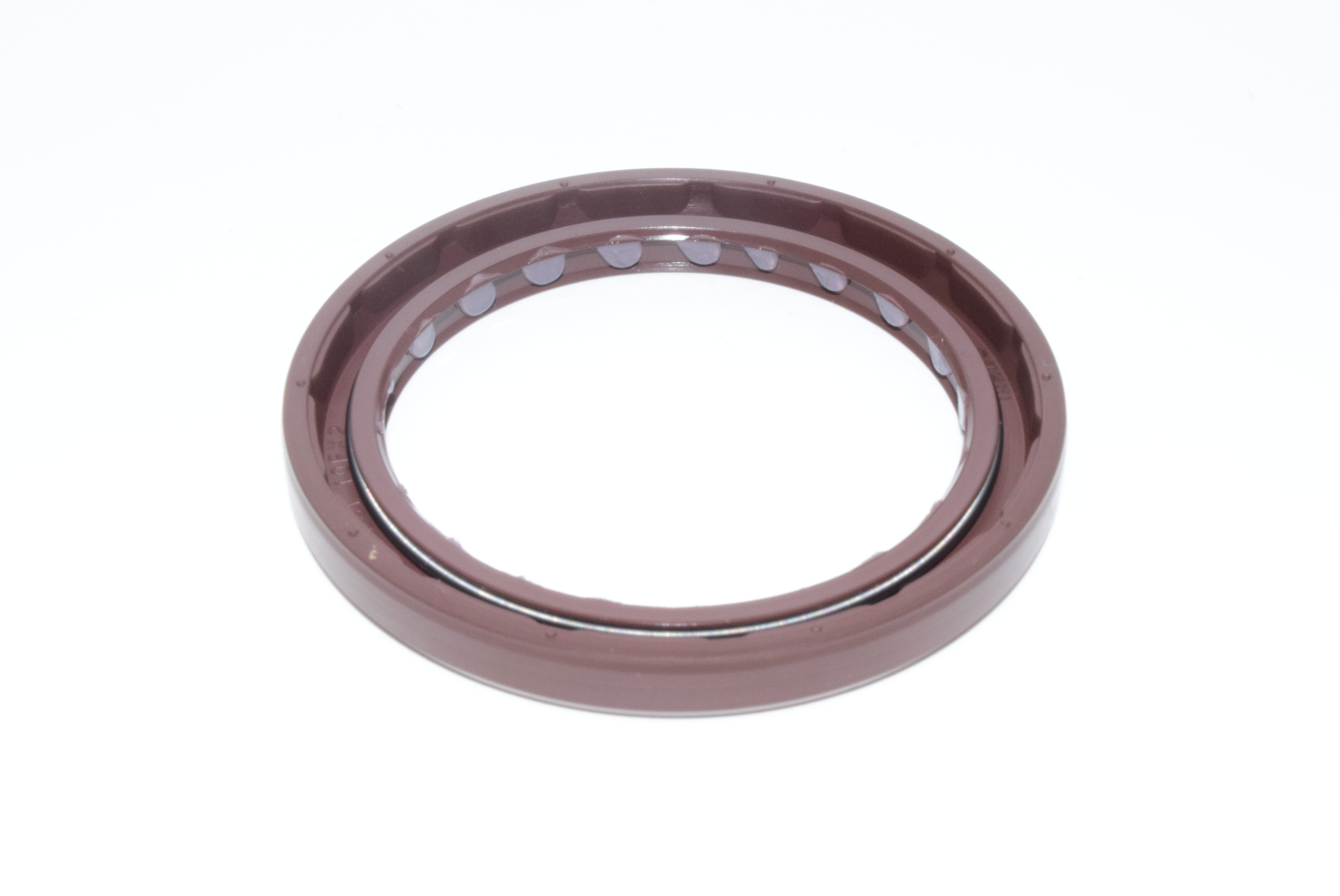 Custom Oil Seal Solutions for Excavator Hydraulic Pumps to Prevent Lip Wear