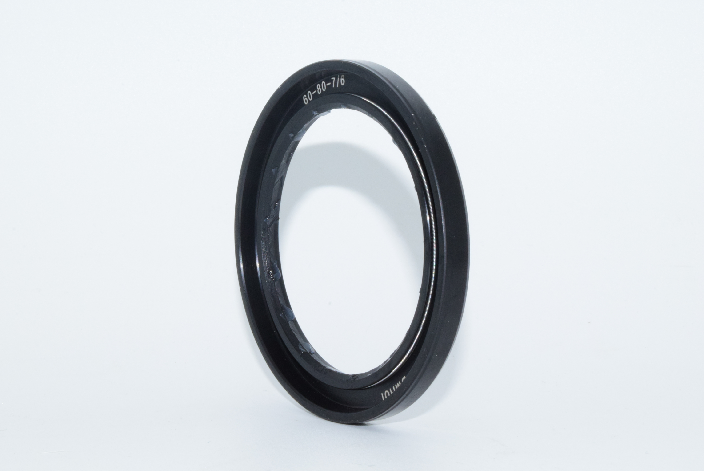 High Pressure Oil Seal 60x80x7/6 BAKHDSN NBR