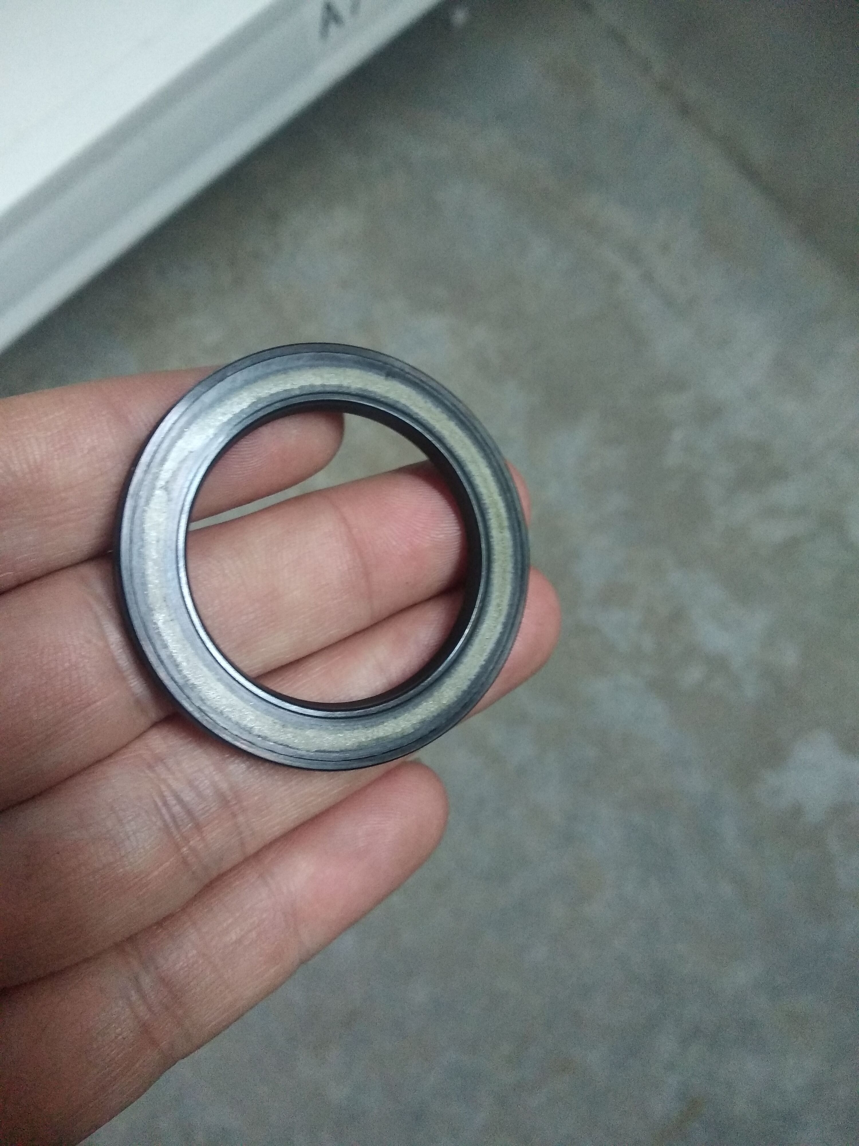 High Pressure Oil Seal 33×46.3×4.1/3