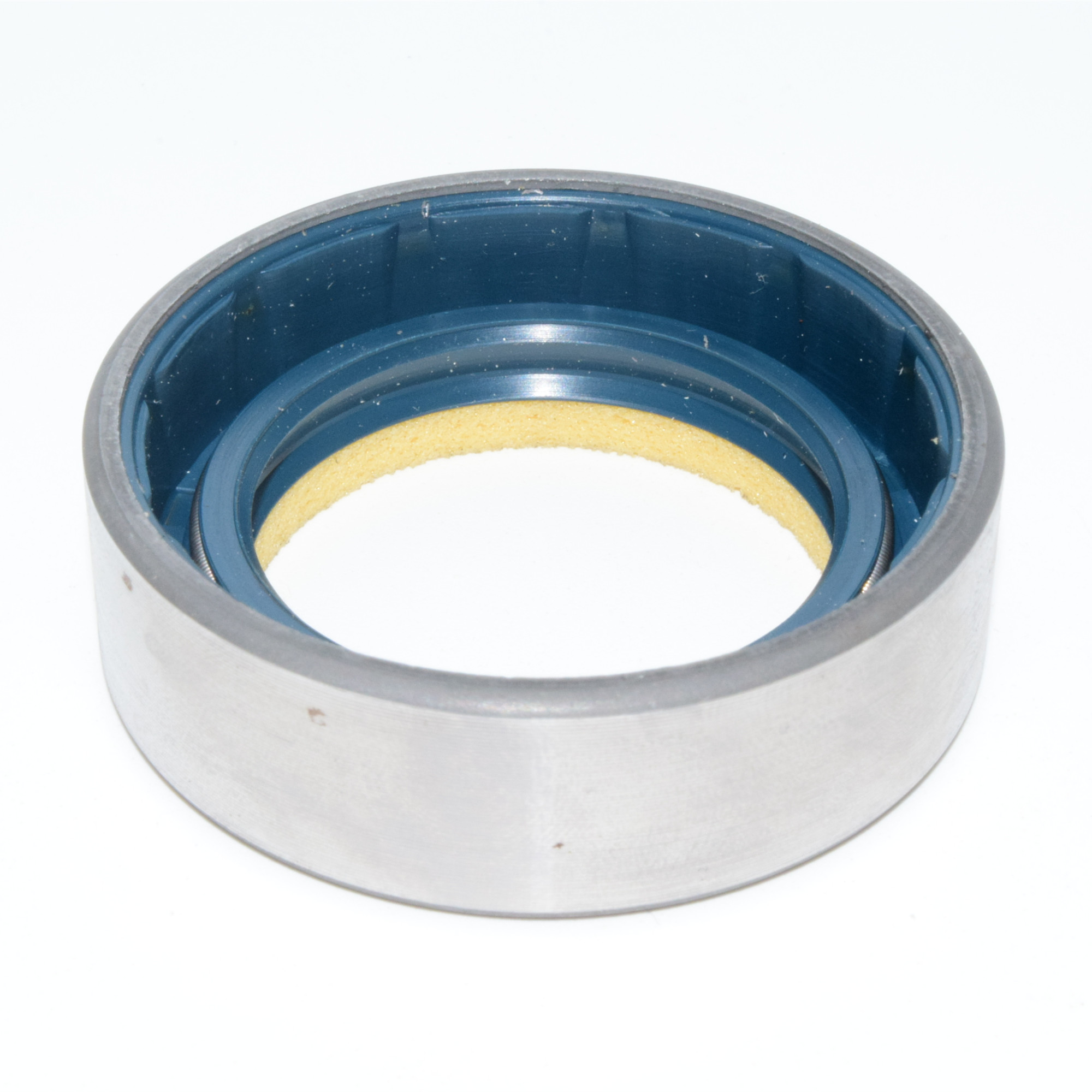 Installation-Optimized COMBI Shaft Seal for Maximum Equipment Protection