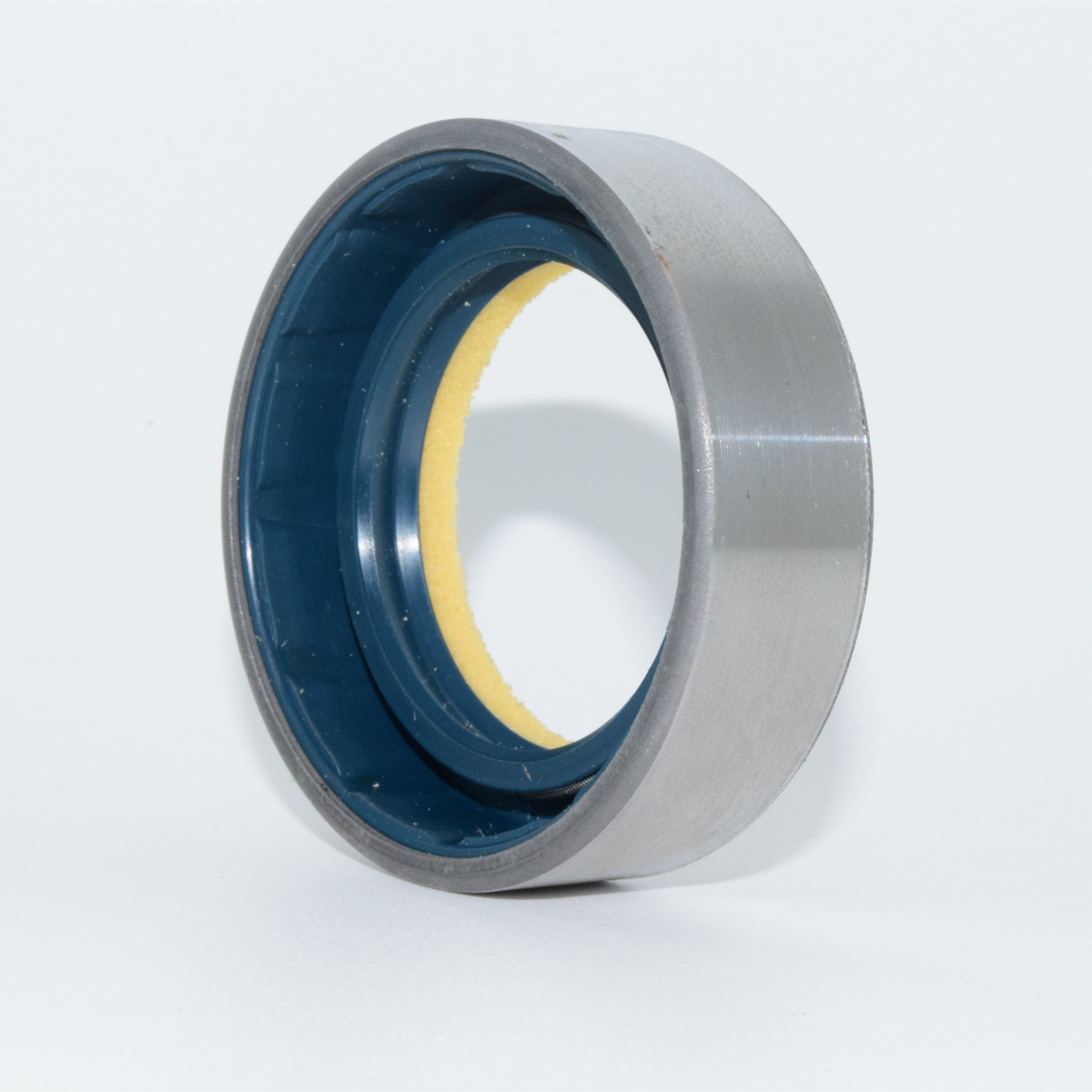 Proven Hydraulic Sealing Solutions Based on COMBI Radial Shaft Seal Design