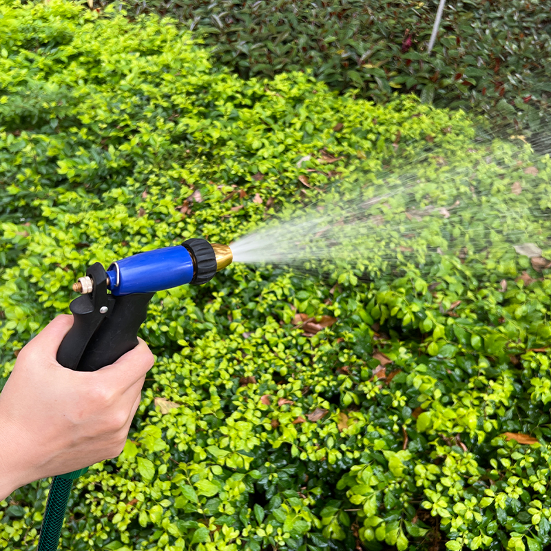 Comfortable Grip Watering Nozzle