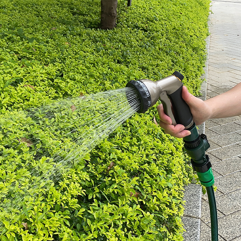 Heavyweight Hose Sprayer with Adjustable Spray Settings – Ergonomic and Durable Watering Tool