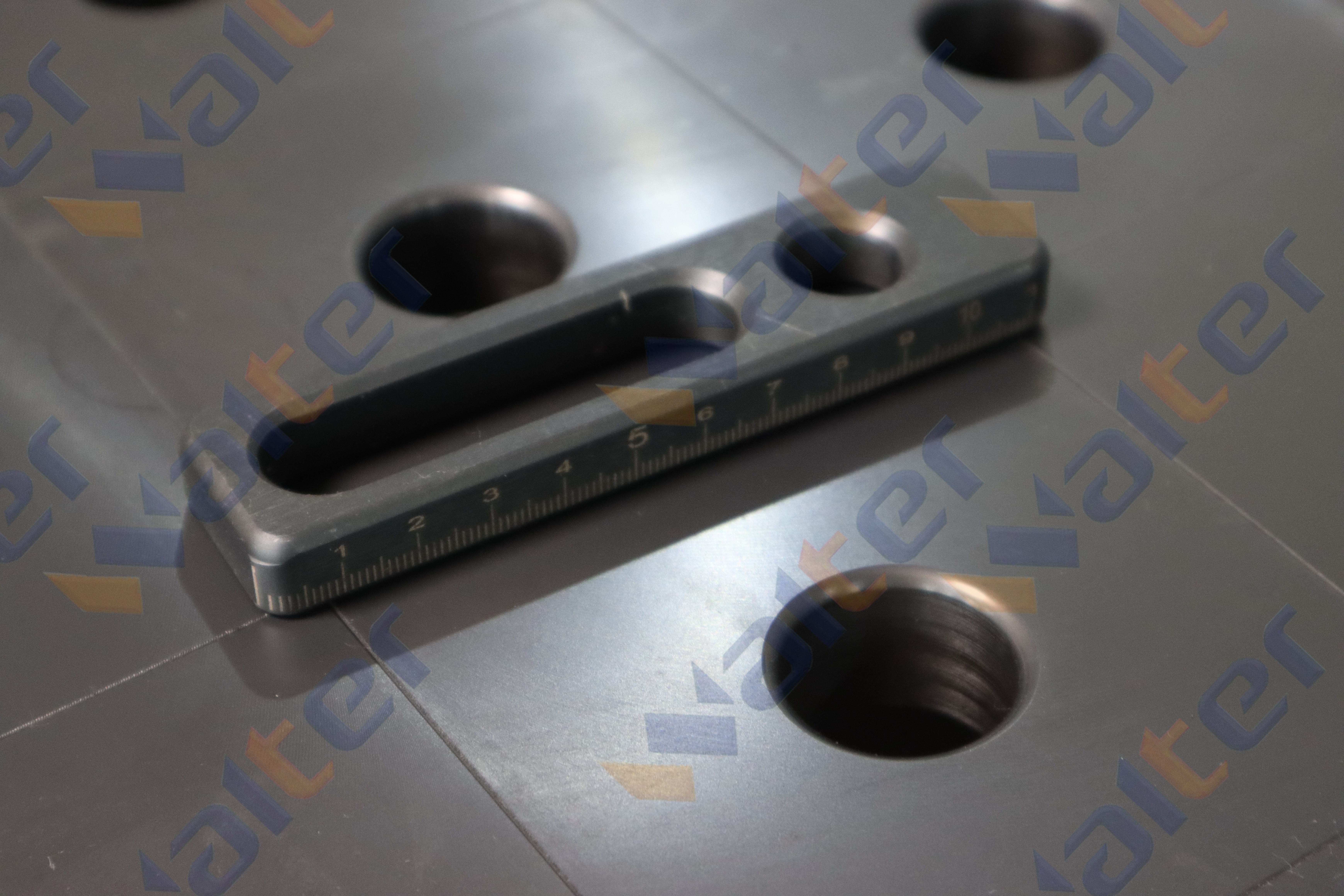 Walter D28 3D Welding Table 2500x2000mm - Steel S355 Durable Nitriding welding table System