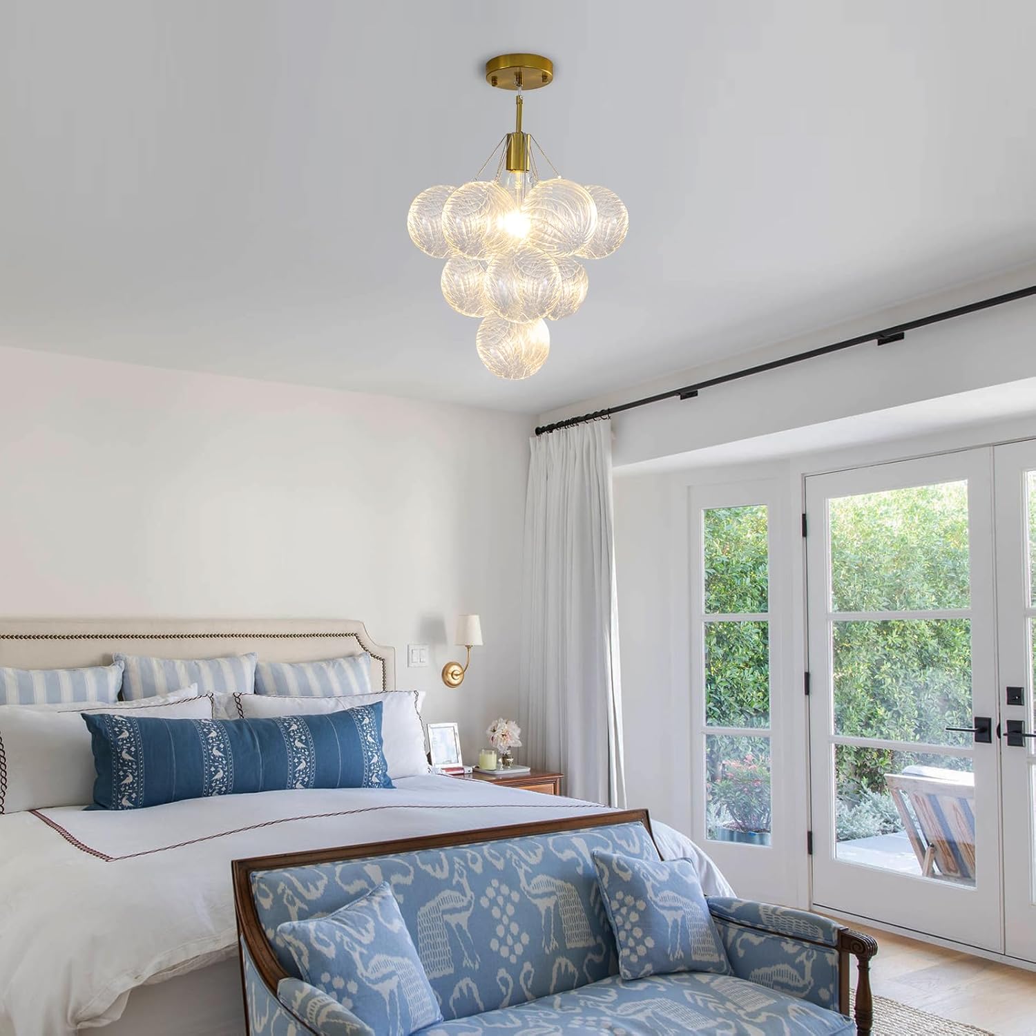 Modern Cluster Bubble Glass Pendant Light, Gold 1-Light Grape Globe Chandelier