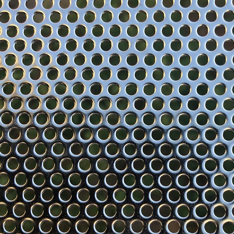 How a Custom Stainless Steel Perforated Sheet Solved Corrosion, Clogging, and Costly Rework