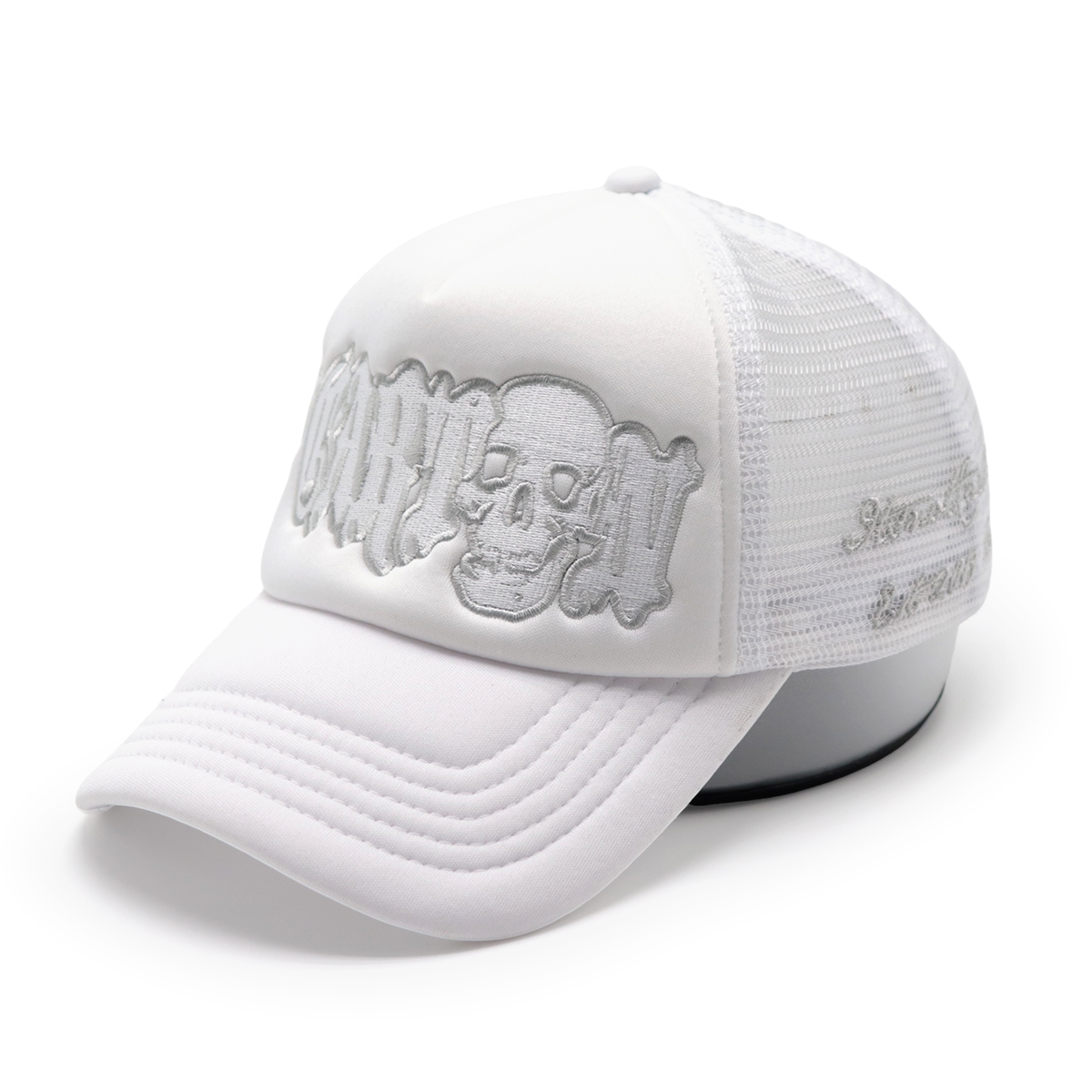 White Skull Embroidered Gothic Mesh Baseball Cap – Unisex Streetwear Trucker Hat