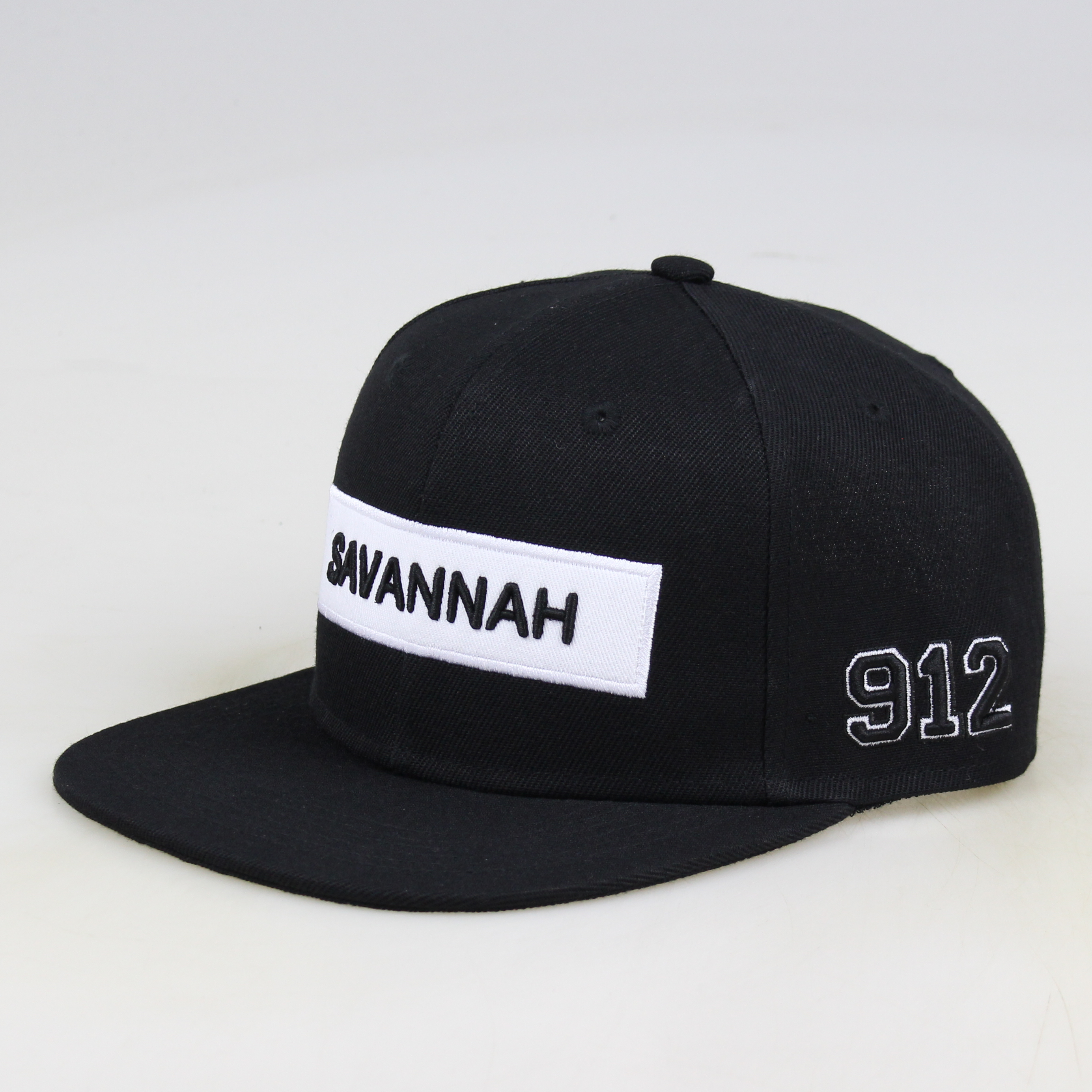 SAVANNAH Georgia Embroidered City Snapback Hat