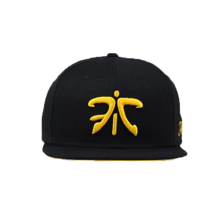 Fnatic Logo Snapback – Black & Yellow 6-Panel Gamer Cap