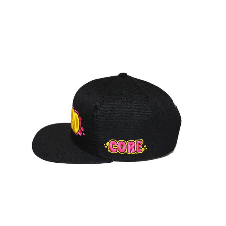 Graffiti Pop Snapback – Black Flat-Brim 6-Panel Cap