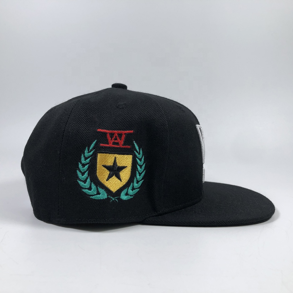 Geometric Face 3D Embroidered Flat Brim Snapback Cap