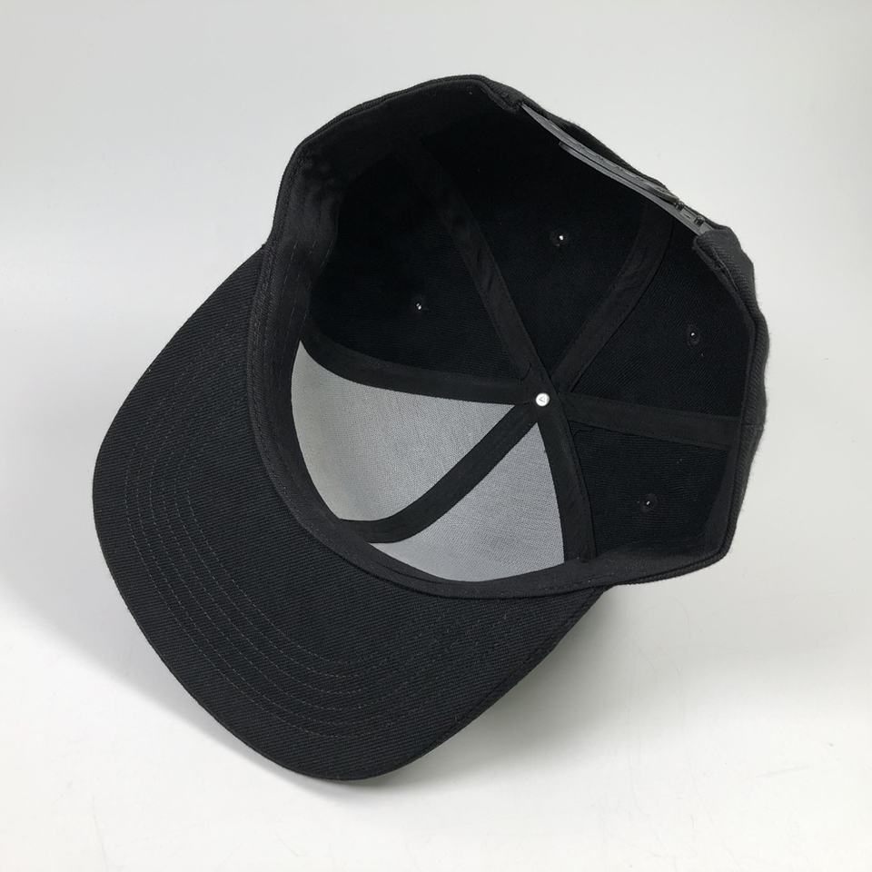 EVENCOFF Gothic Font Snapback – Black Cap with Gold 3D Embroidery
