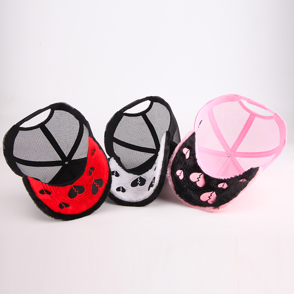Pink Plush Velvet Five-Panel Mesh Trucker Cap with Curved Brim and Embroidered Heart Graphic