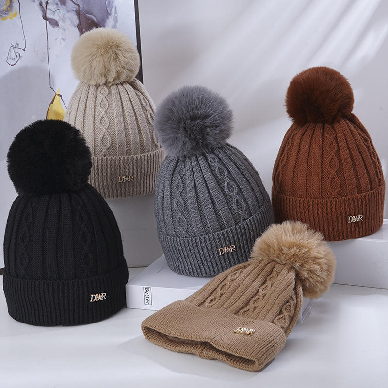 Women's Winter Ribbed Knit Beanie with Faux Fur Pom Pom