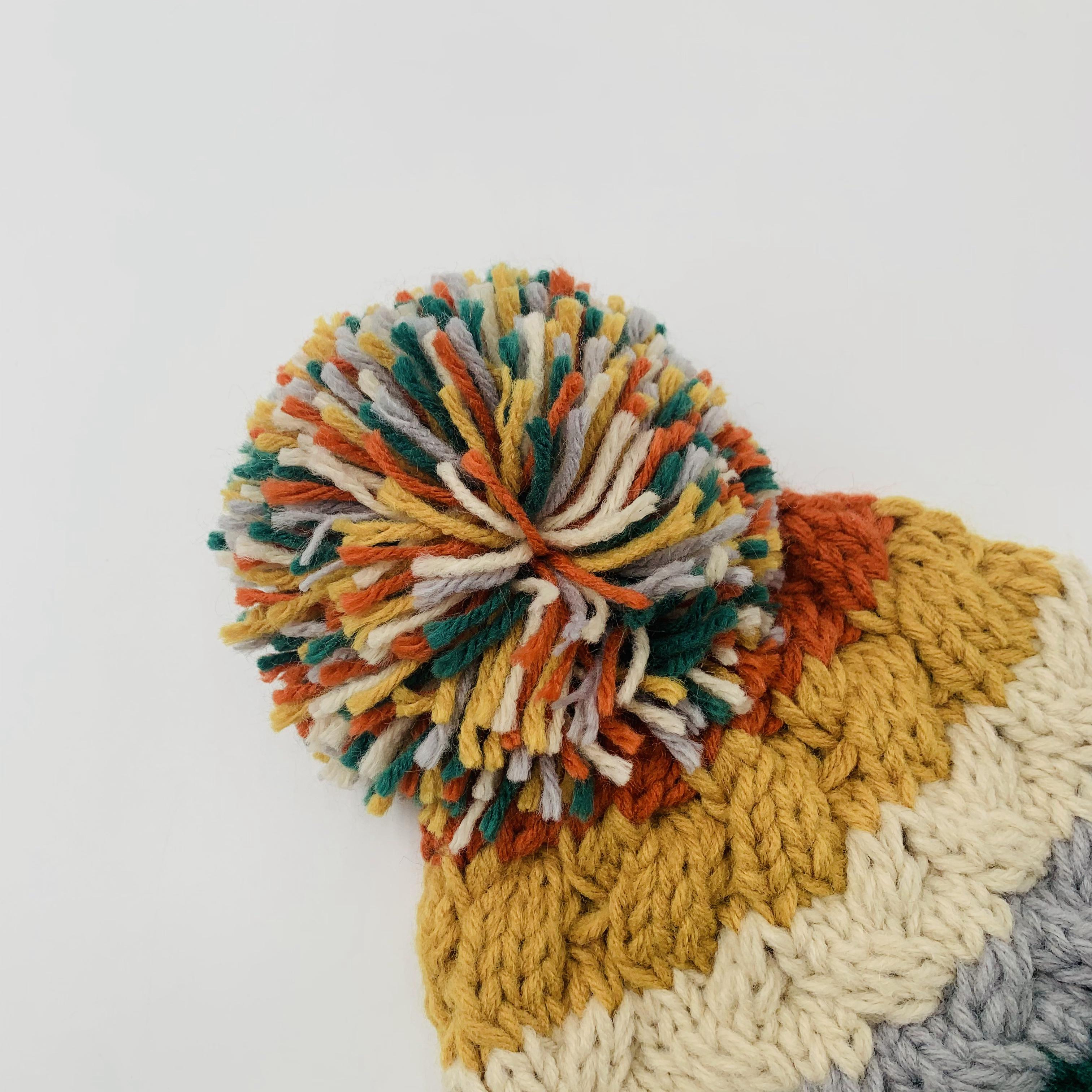 Multicolor Cable Knit Pom Pom Winter Beanie Hat