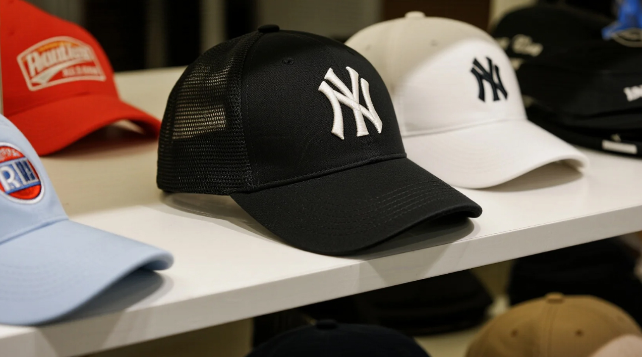 How Retail Display and Packaging Influence Repeat Orders for Beanies