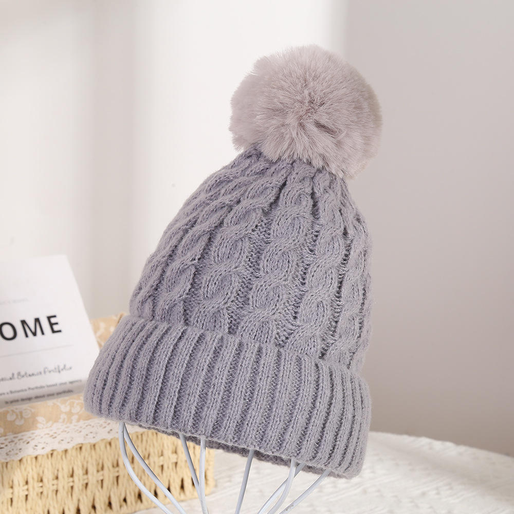 Women's Winter Cable Knit Beanie with Faux Fur Pom Pom