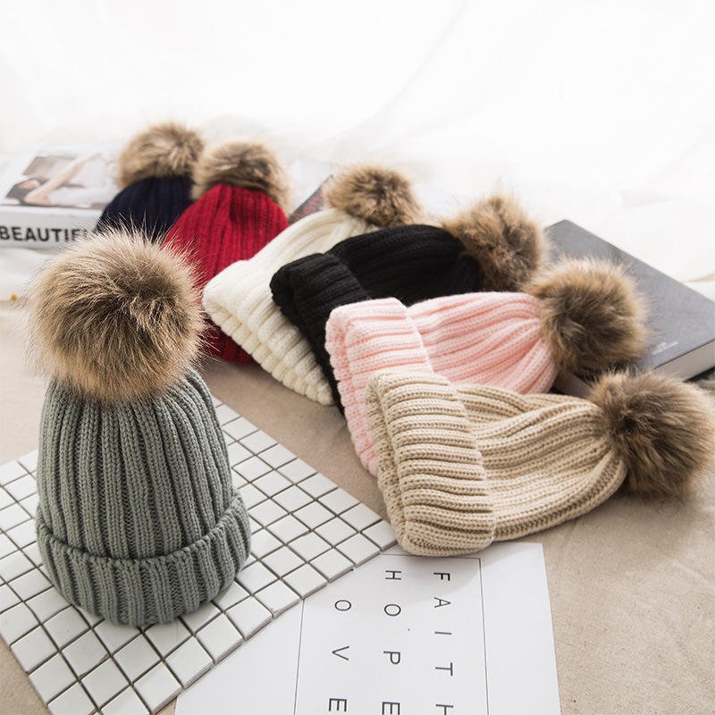Winter Faux Fur Pom Beanie – Thick Knit Cuffed Warm Hat