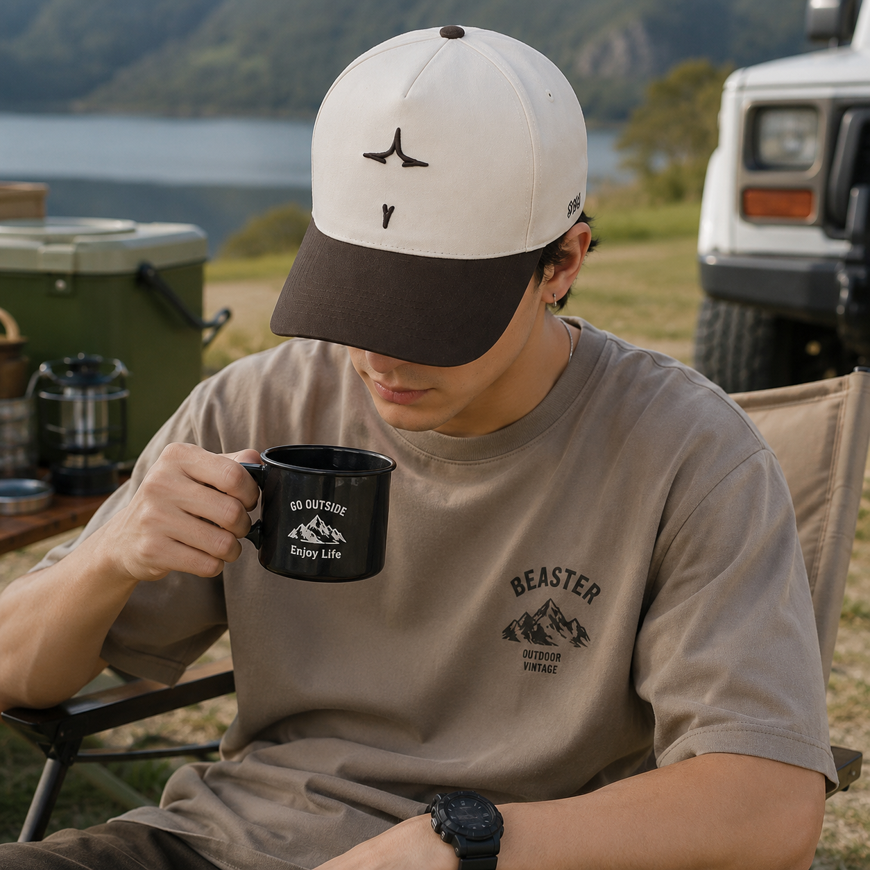 Minimalist Raised-Logo Two-Tone Curved-Brim Baseball Caps