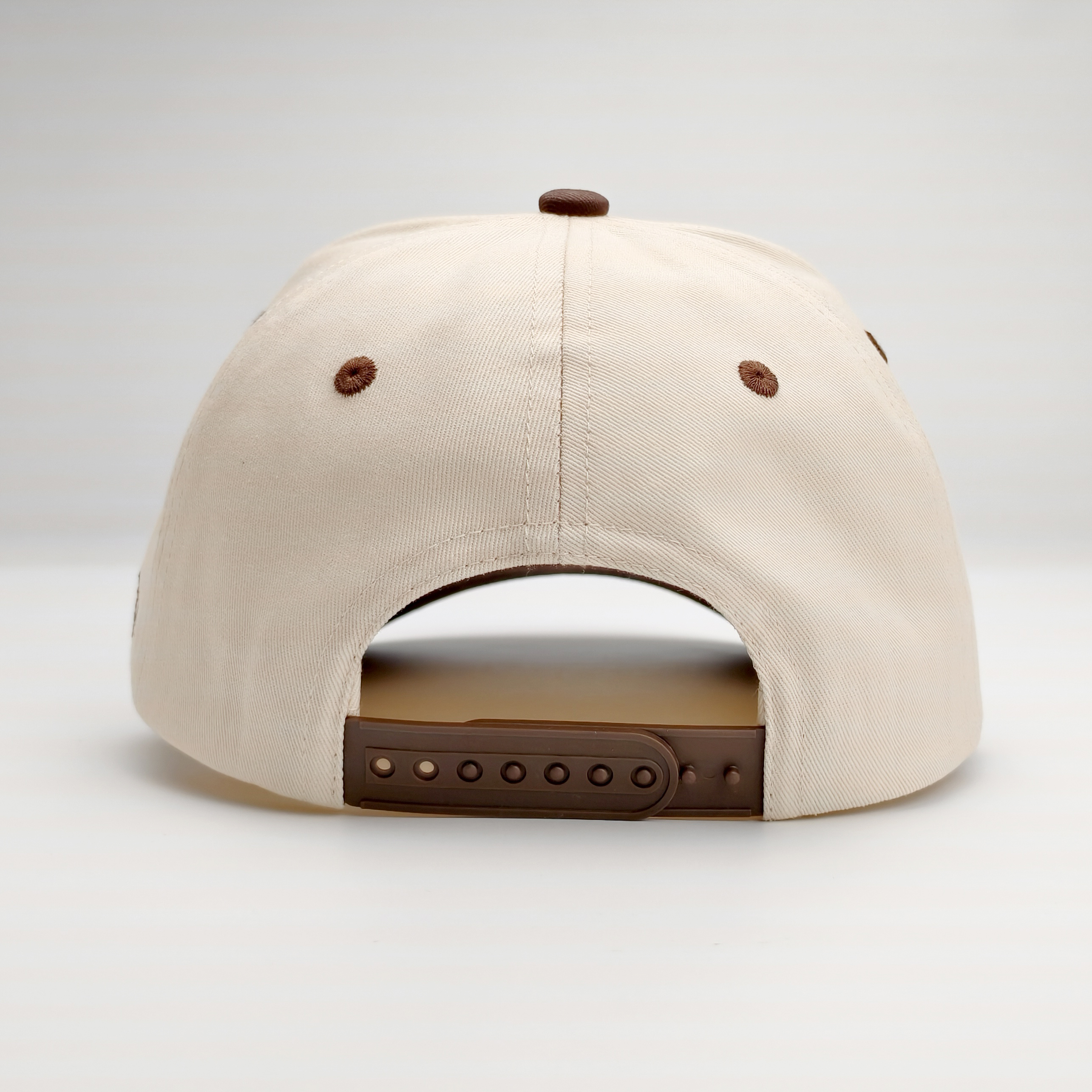 Two-Tone Embroidered Street Style 5-Panel Baseball Cap