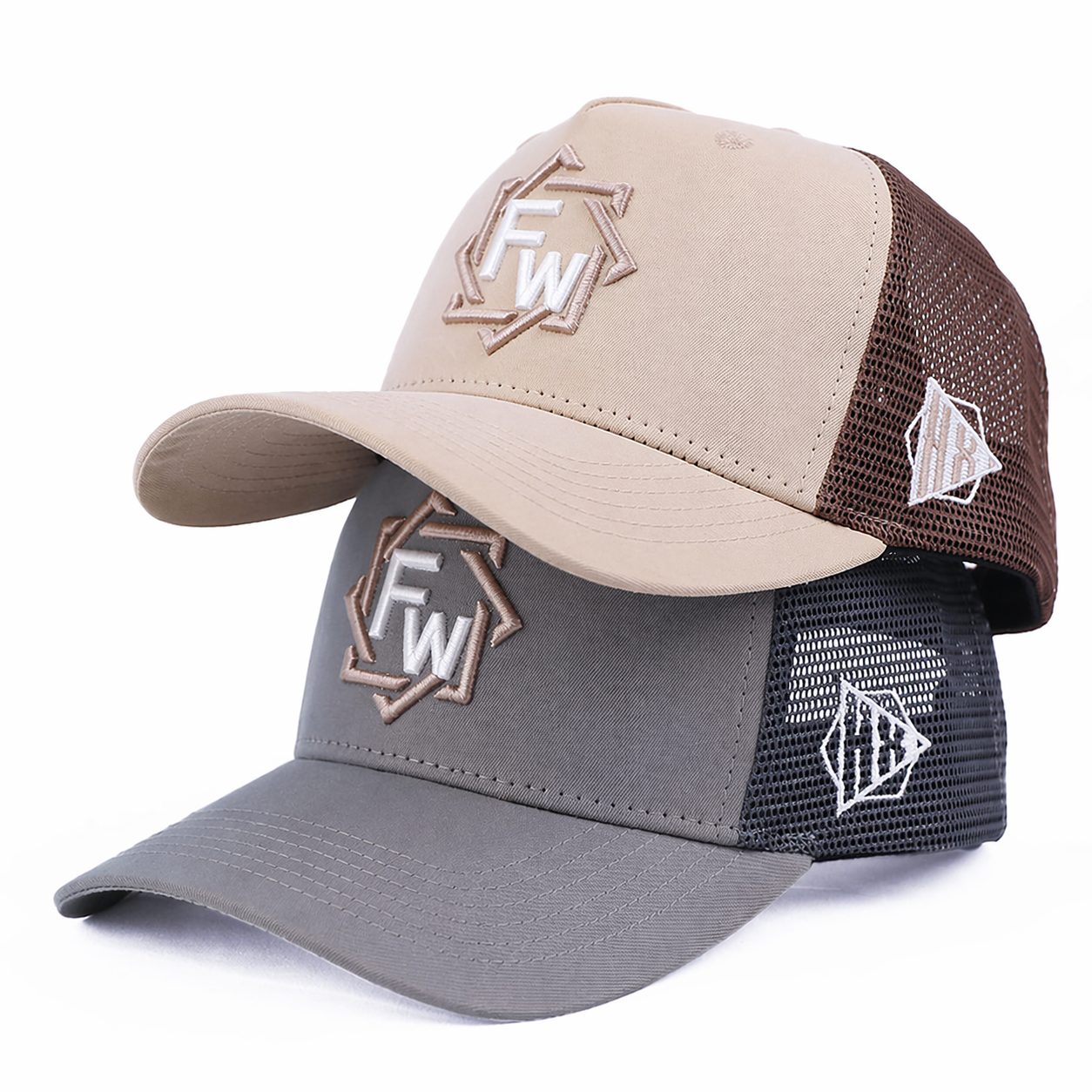 Minimal Logo Mesh Trucker Cap Two Tone Curved Brim Baseball Hat