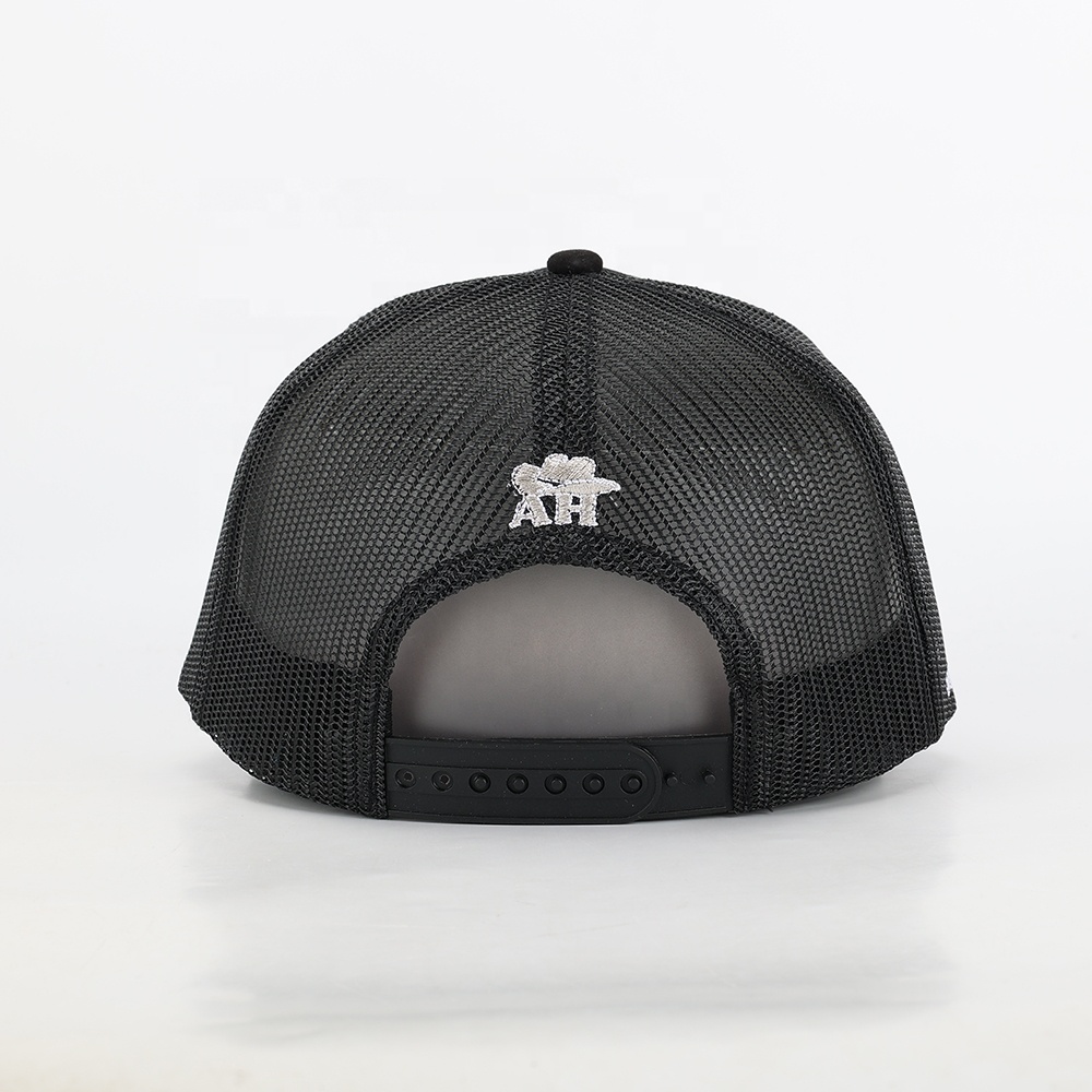 Black 5-Panel Mesh Trucker Cap with Multicolor Graphic Embroidery – Curved Brim Streetwear Hat